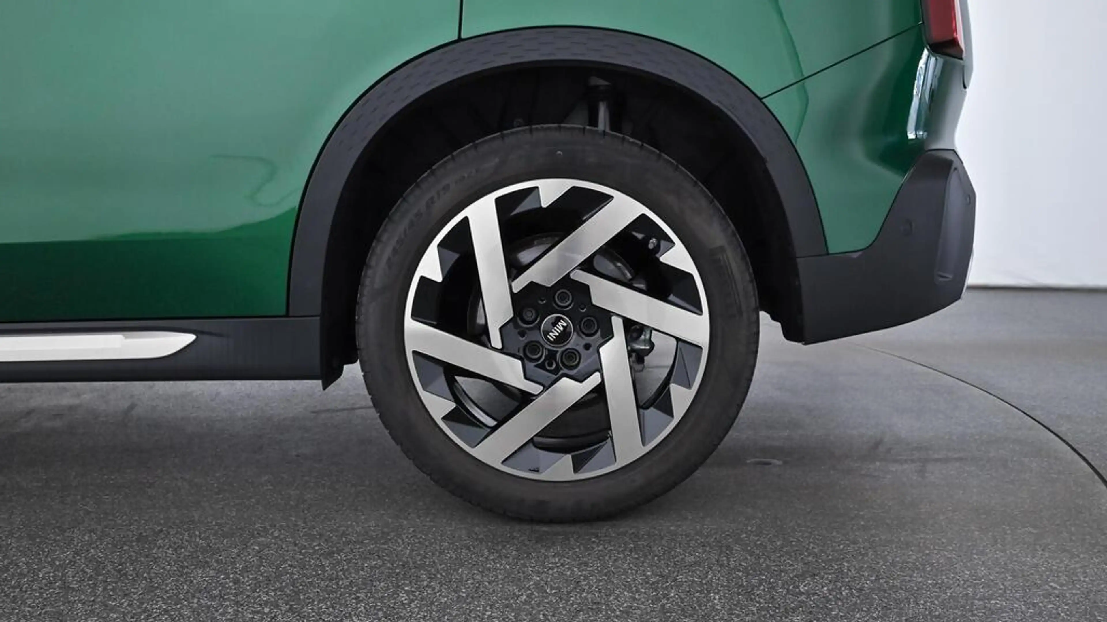 MINI Countryman S All4 Favoured Trim — photo 12