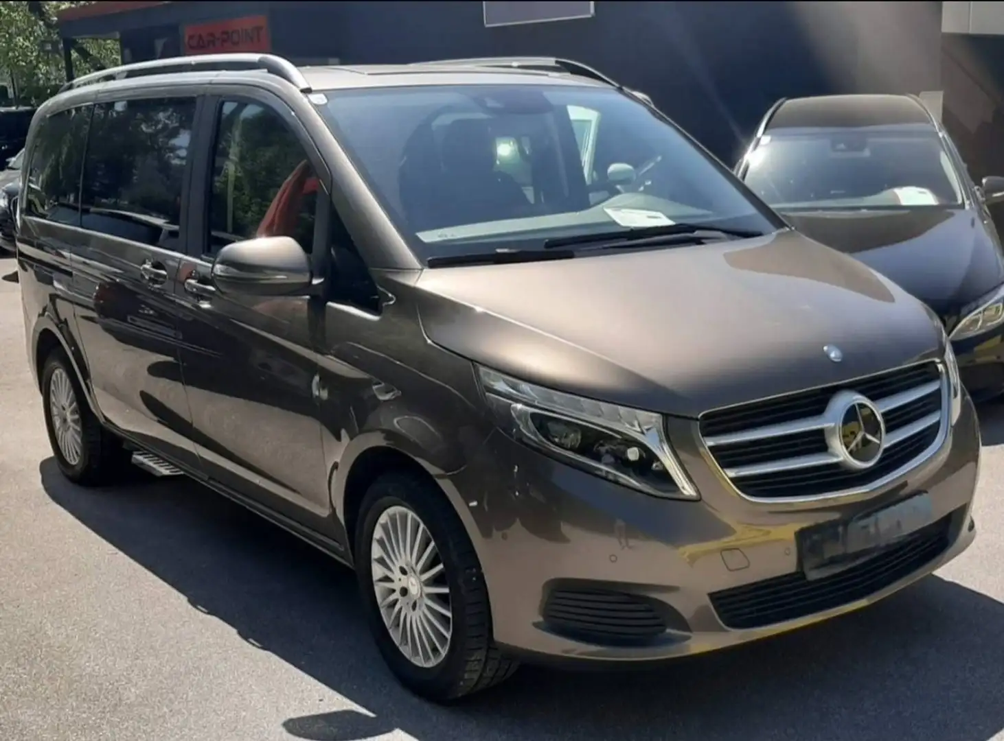 Mercedes-Benz V 220 d 4MATIC kompakt Aut. - 1