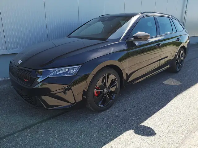 Skoda Octavia Kombi RS 2.0TSI Pano Matrix Area AHK Sound GV5