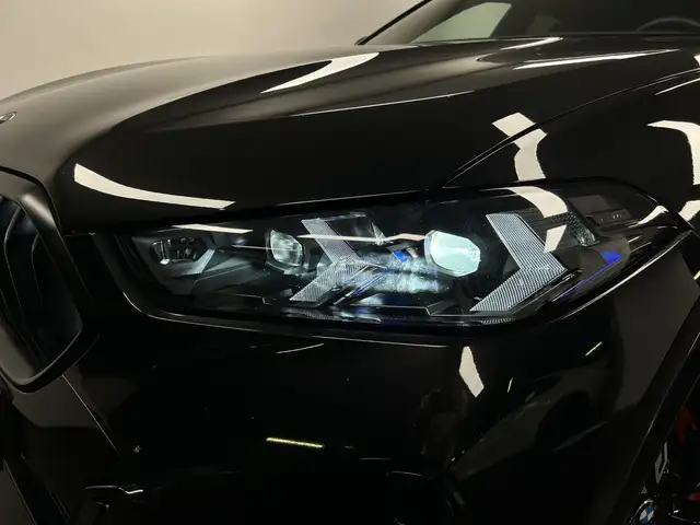 BMW X6 view 8