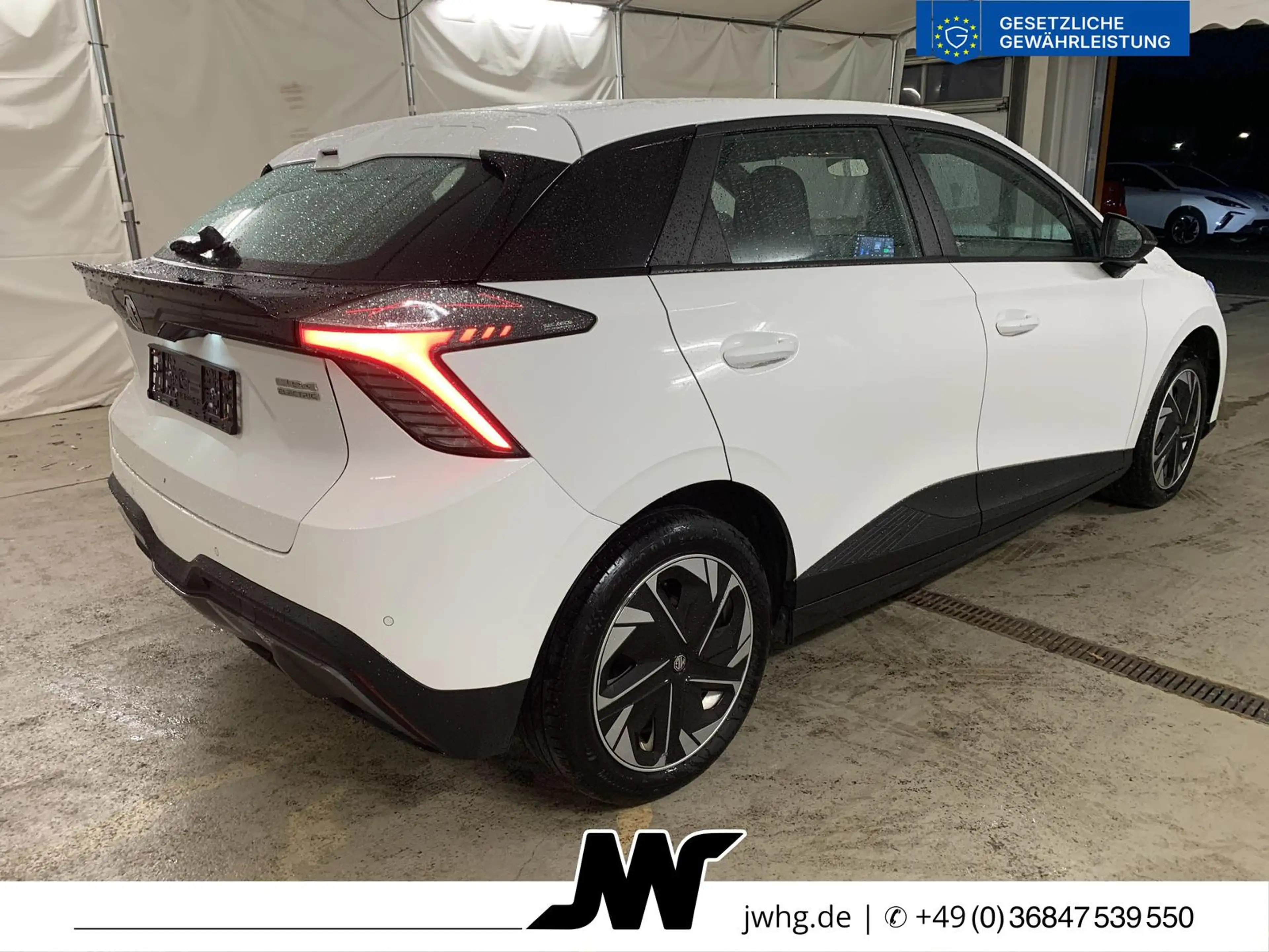 MG MG4 Standard ACC DigTacho SpurhalteAss Carplay — photo 9