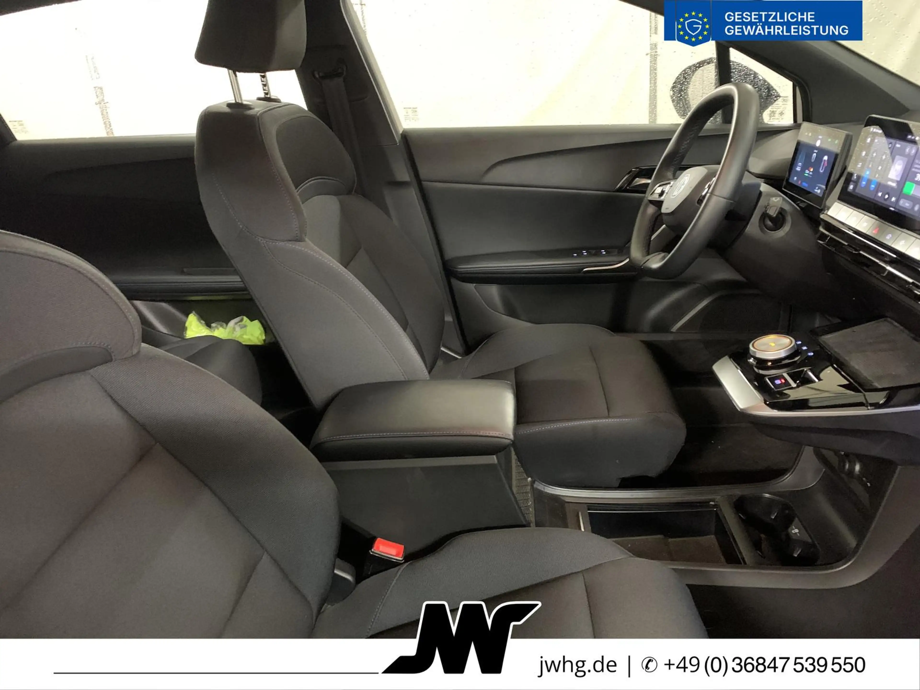 MG MG4 Standard ACC DigTacho SpurhalteAss Carplay — photo 10