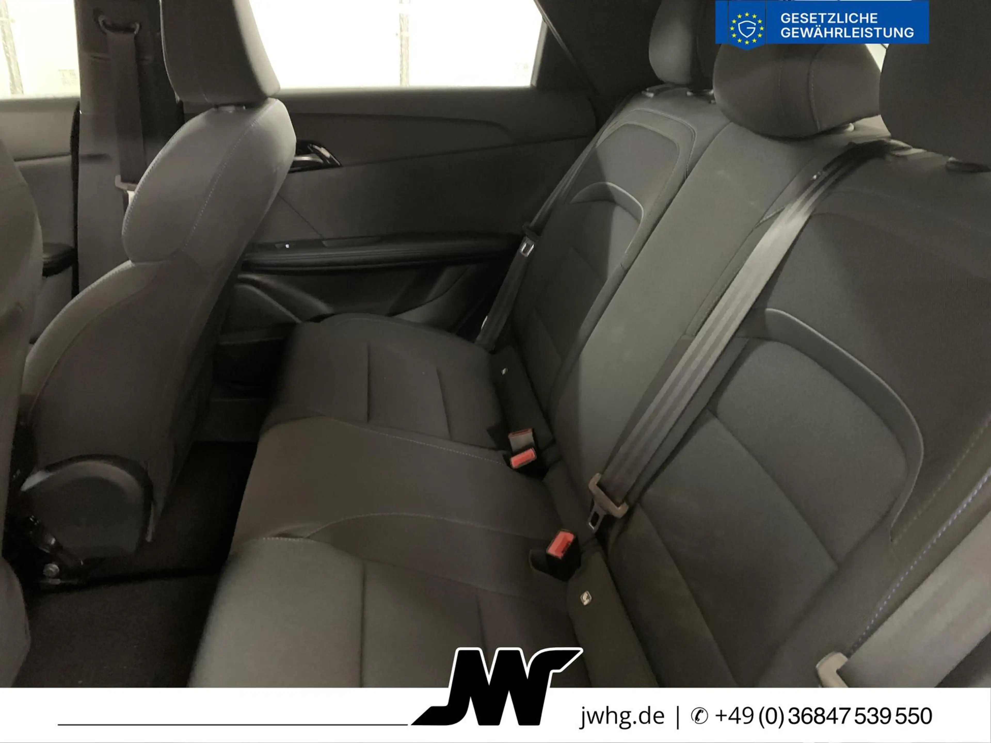MG MG4 Standard ACC DigTacho SpurhalteAss Carplay — photo 4