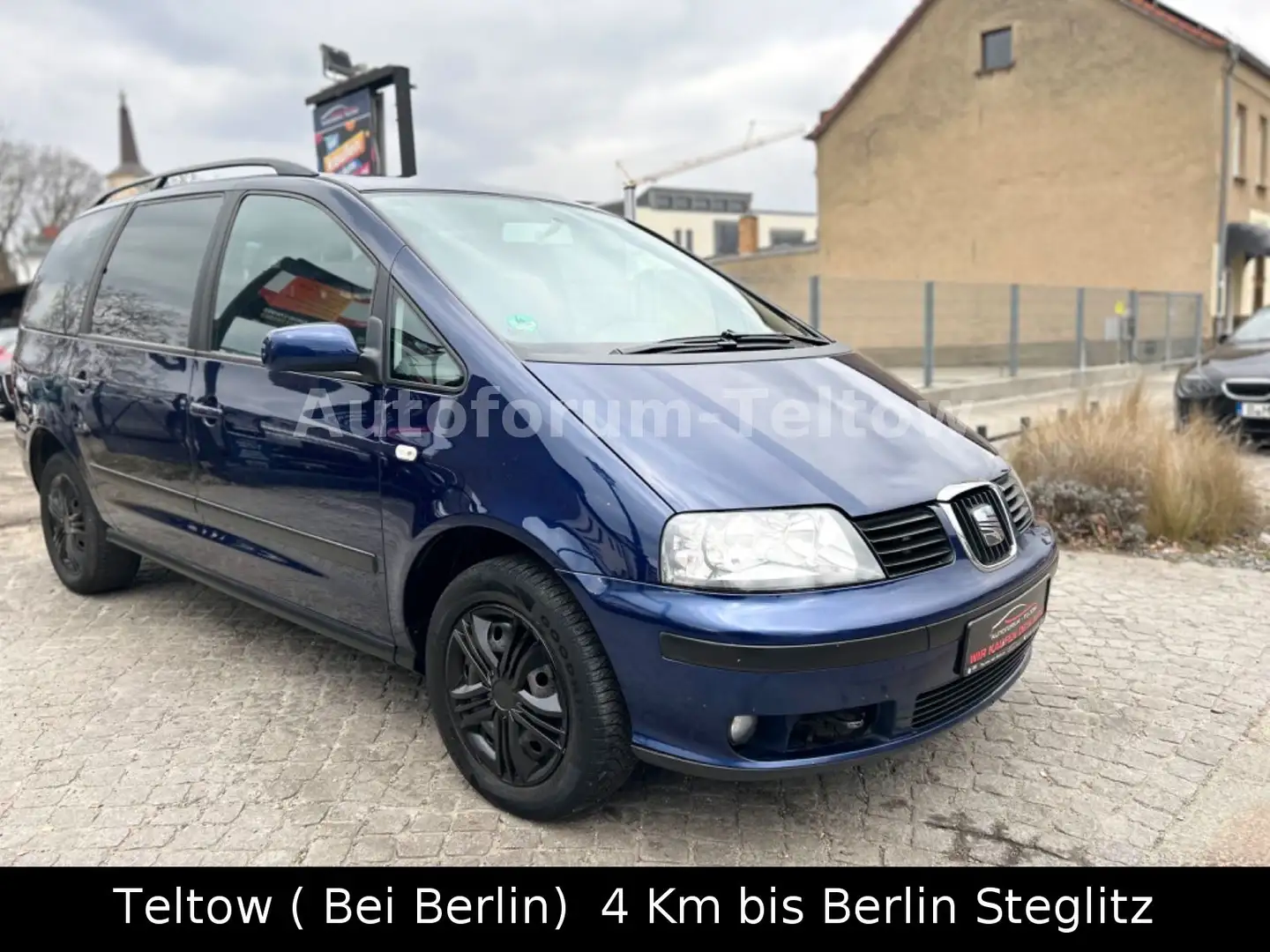 SEAT Alhambra Reference 2.0*6-Gang*2.Hand*7-Sitzer* plava - 1