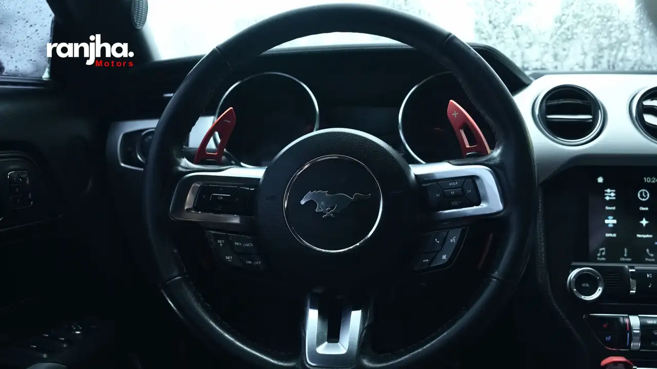 Ford Mustang снимка Ford Mustang