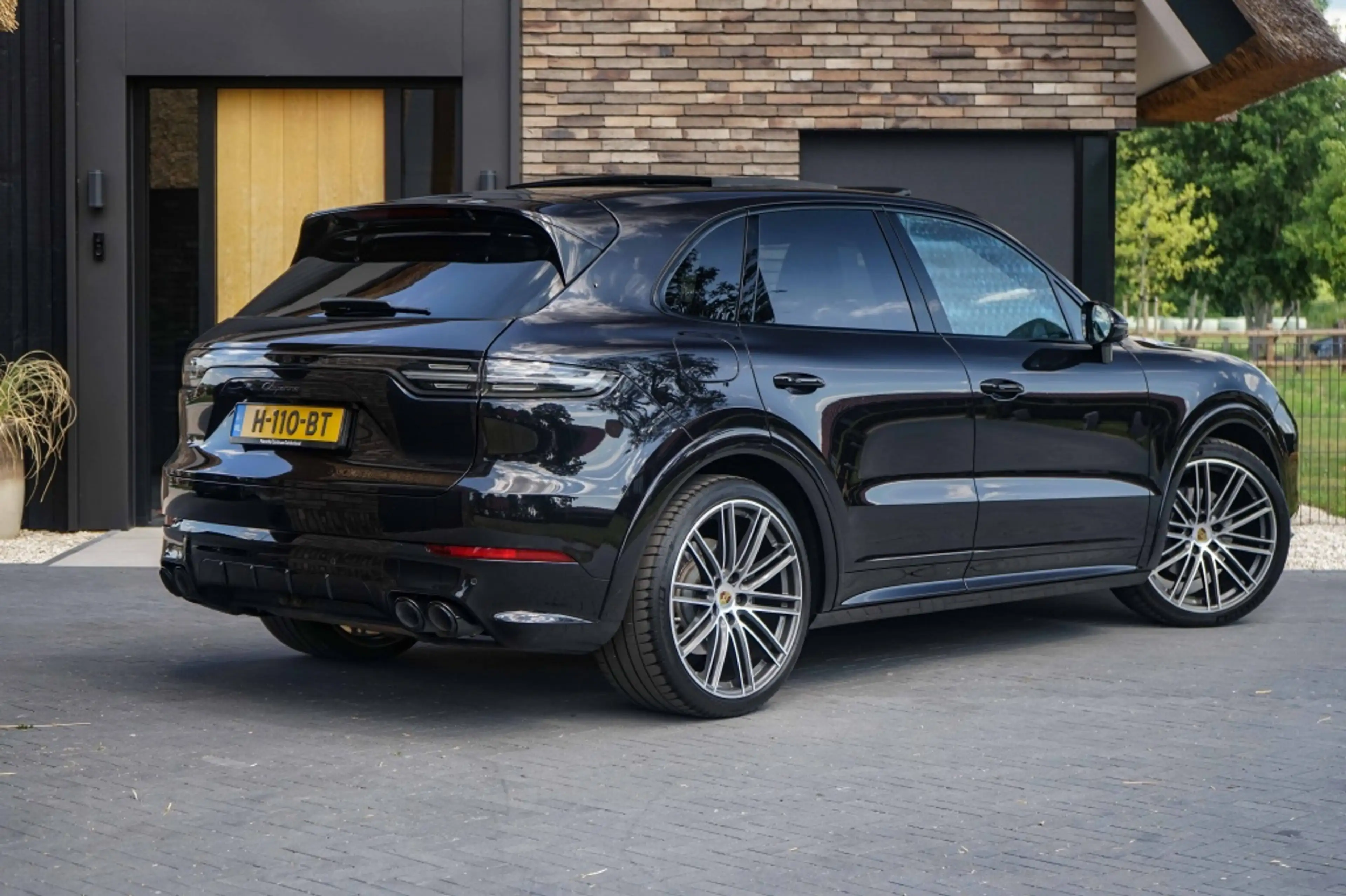 Porsche Cayenne 3.0 E-Hybrid V6 Pano/Bose/Sport-Chrono/360/trkhk — photo 4