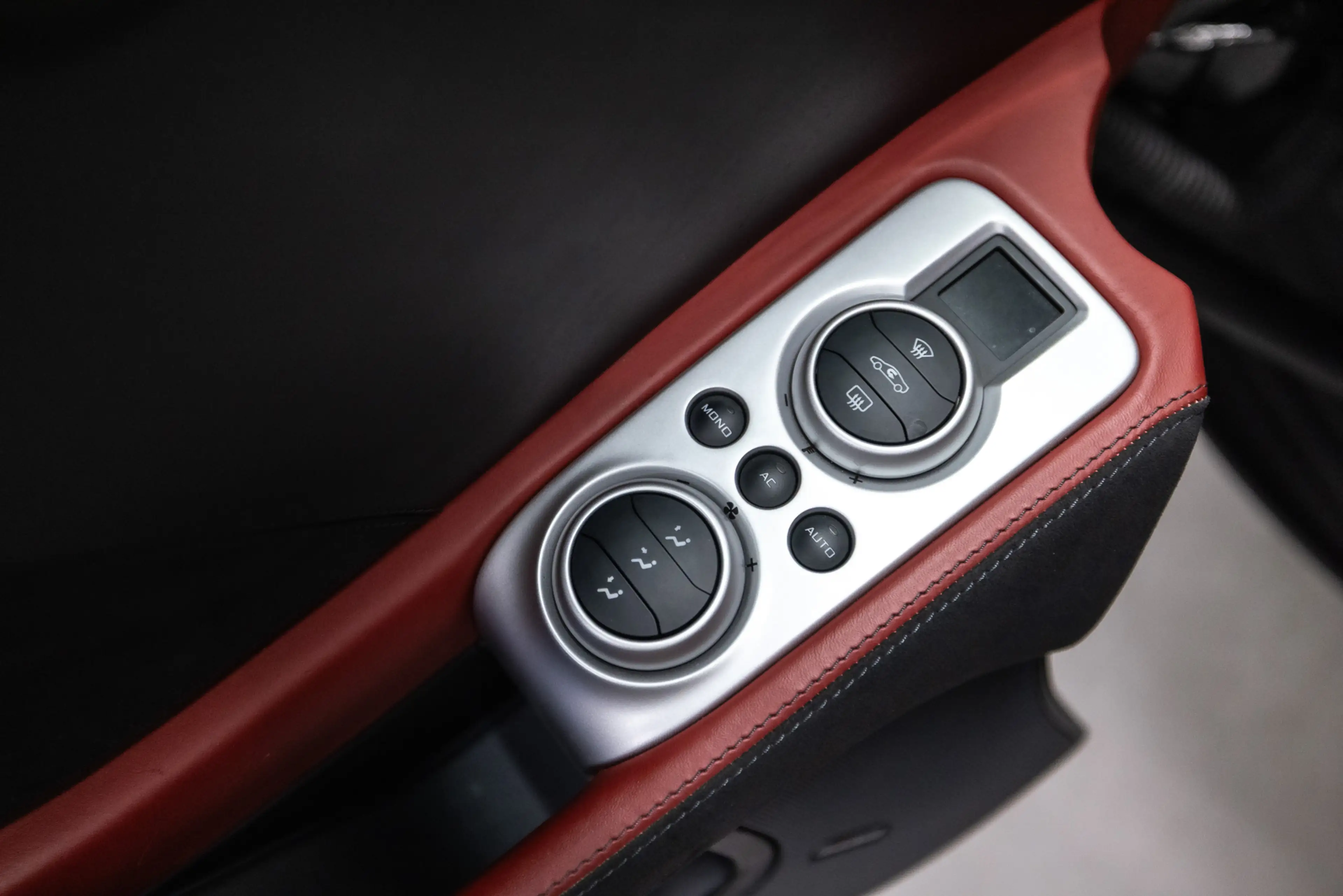 McLaren MP4-12C 3.8 Btw auto, (€ 99.132,23 Ex B.T.W) DEALER AUTO D — photo 29