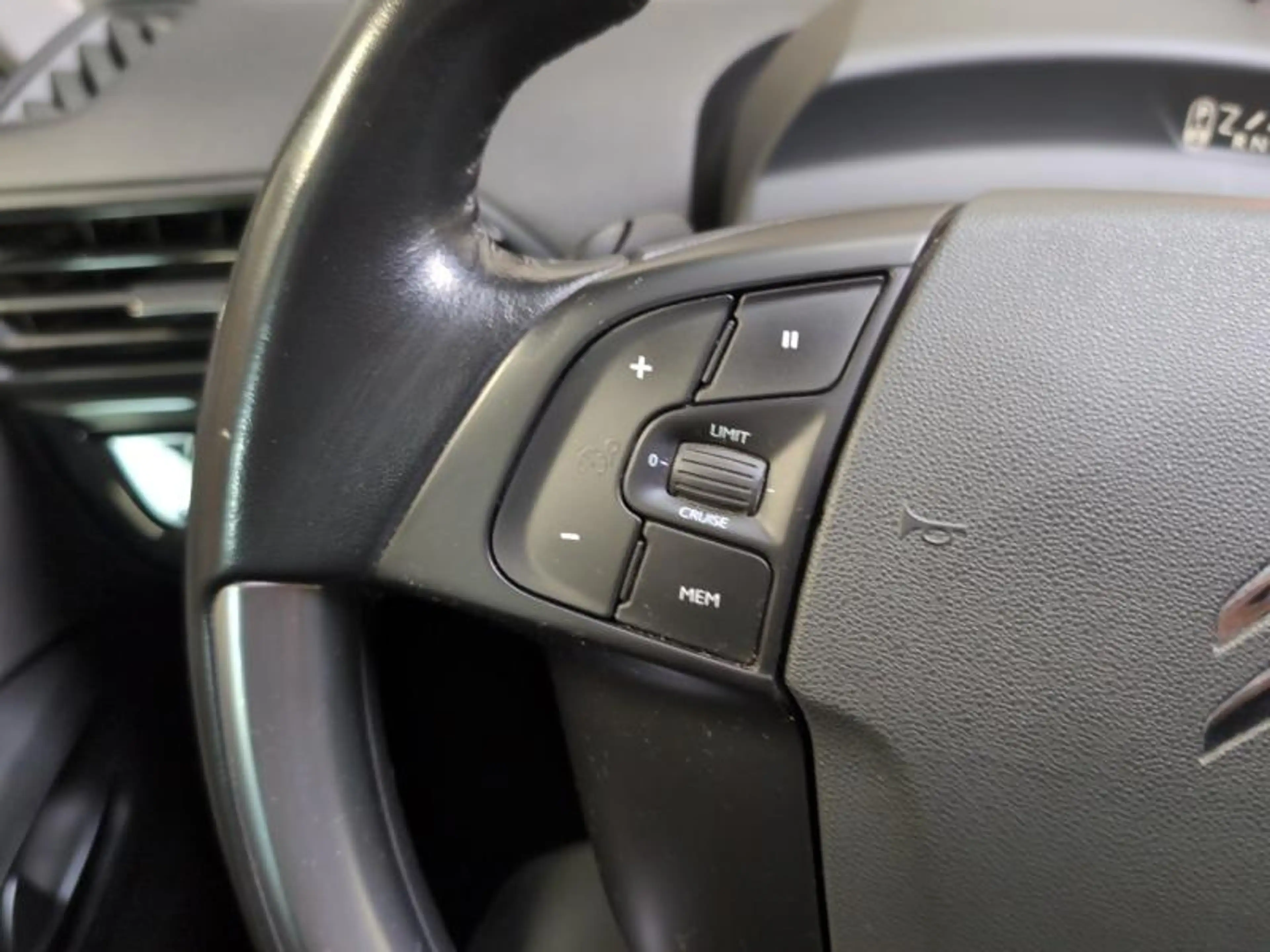 Citroen Grand C4 Picasso 1.6HDi 116cv Gris 7pl. Automatic Airco GPS Radio — photo 12