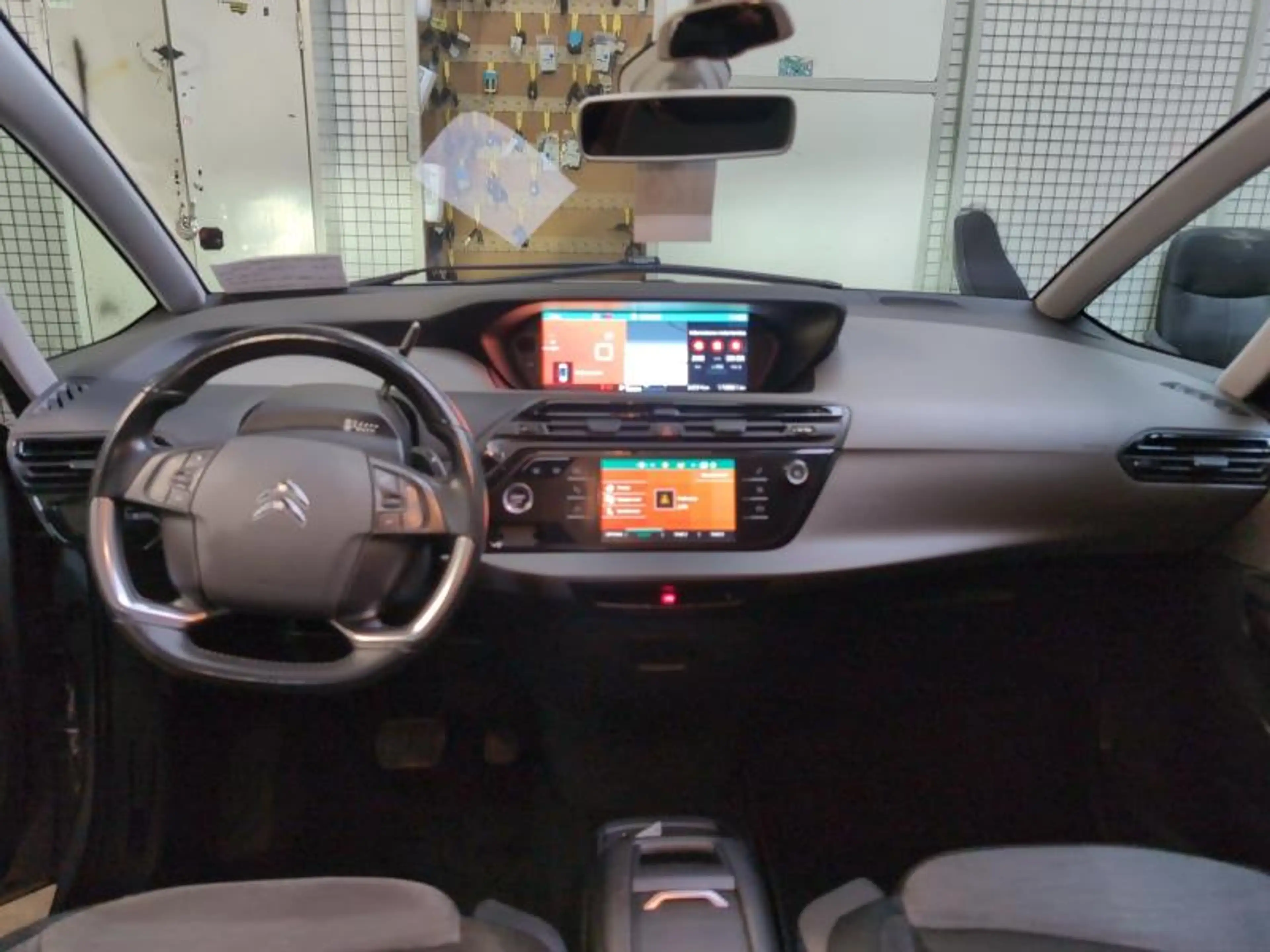 Citroen Grand C4 Picasso 1.6HDi 116cv Gris 7pl. Automatic Airco GPS Radio — photo 10