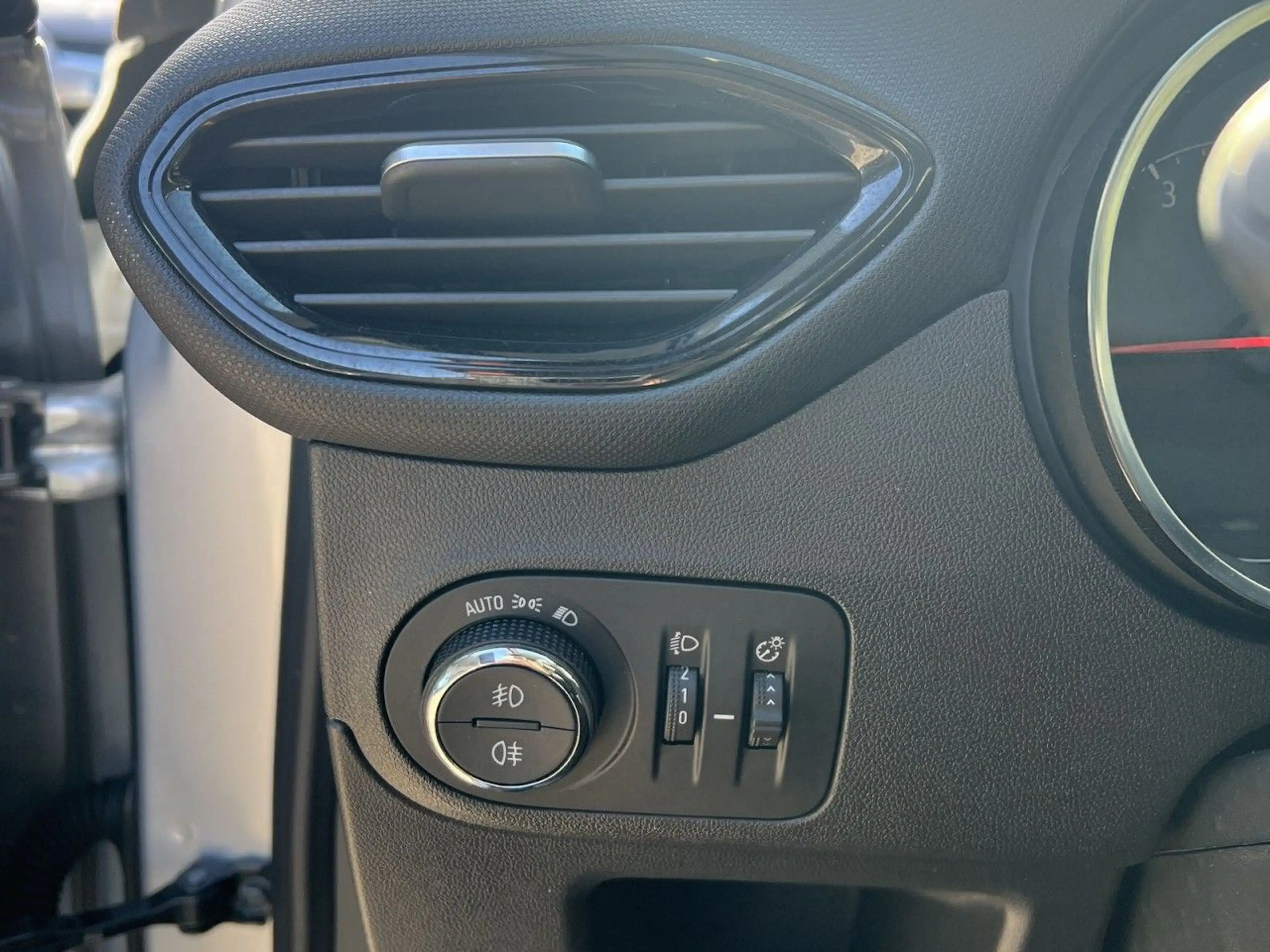 Opel Crossland X Crossland Elegance Paket Klima Navi — photo 10