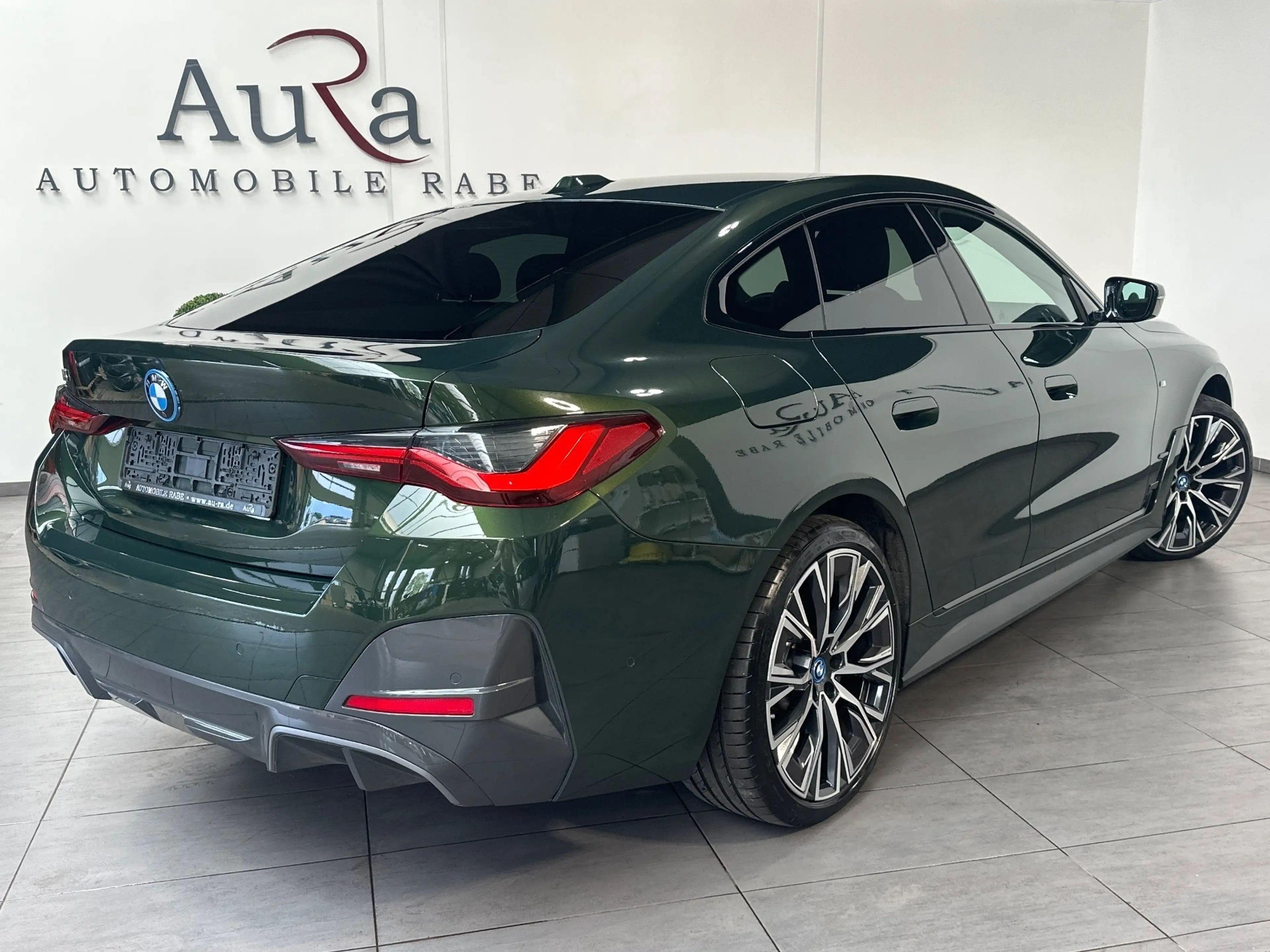 BMW i4 eDrive40 Gran Coupe M-Sport NAV+LED+KAM+20ZO+ACC — photo 4