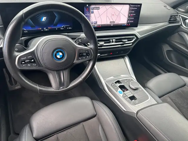 BMW I4 view 10