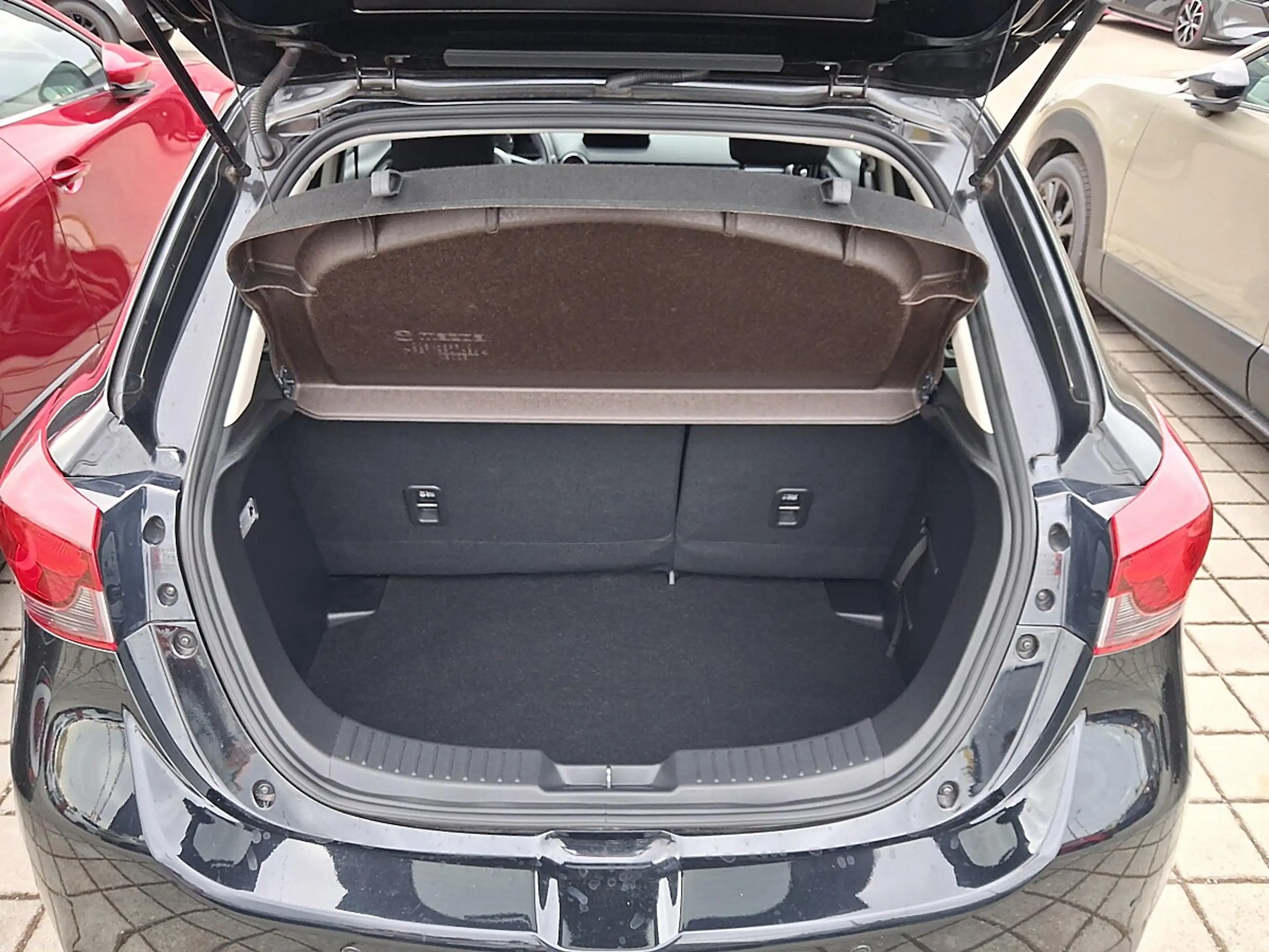 Mazda 2 Mazda2 Skyactiv G75 Homura — photo 13