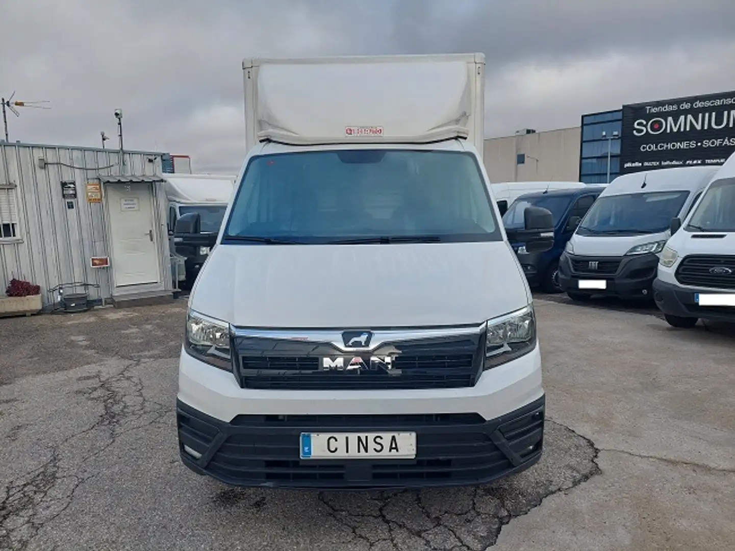 MAN TGE 3.180 Chasis cabina Standard 3.5t Aut. 177 Wit - 2