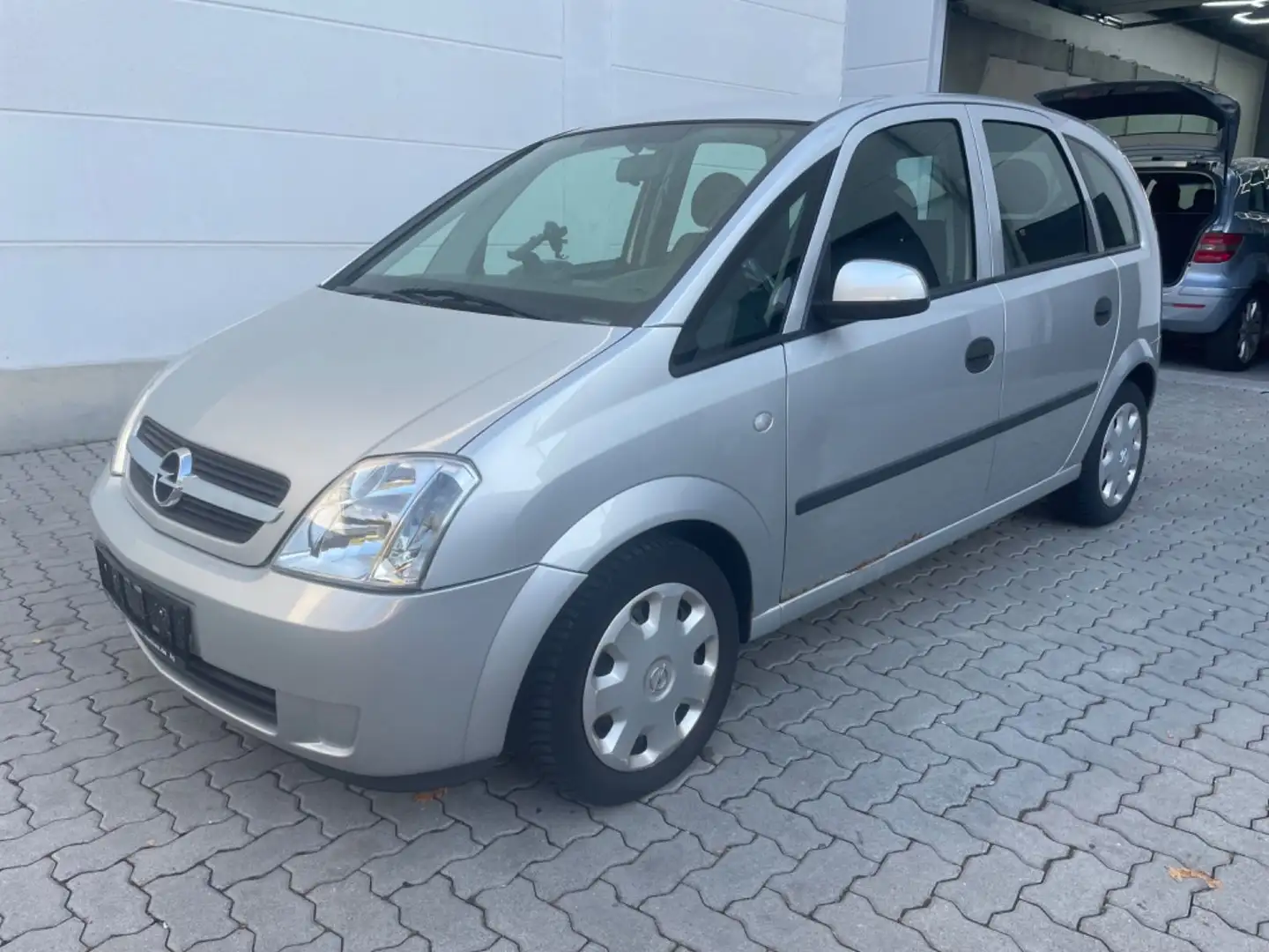 Opel Meriva 1.6 Automatik / Tüv 3.27 Plateado - 1