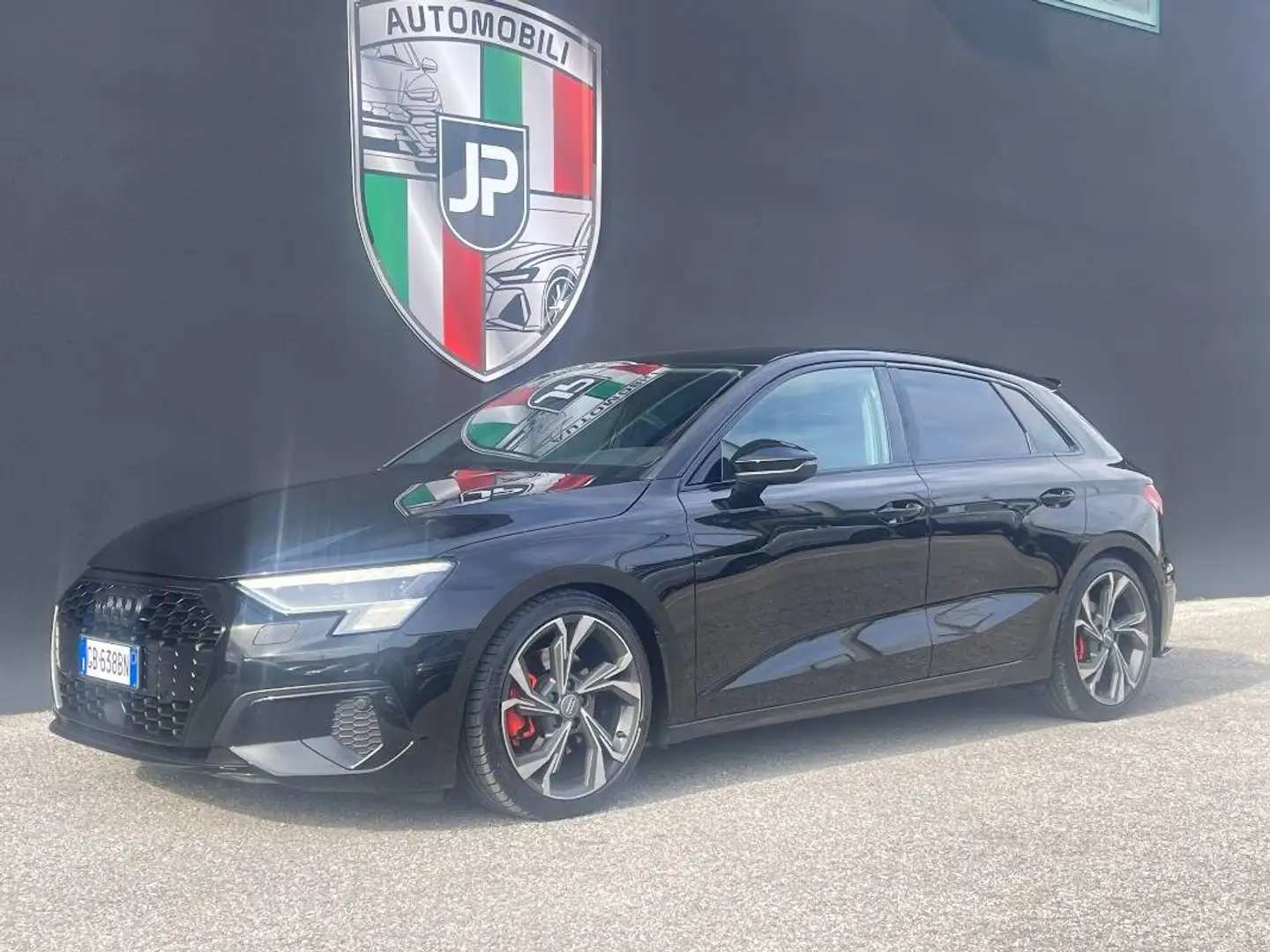 Audi A3 35 1.5 tfsi mhev s-tronic MATRIX 18'' Schwarz - 1