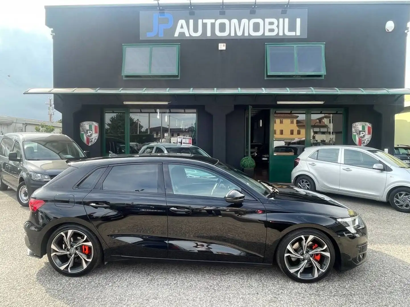 Audi A3 35 1.5 tfsi mhev s-tronic MATRIX 18'' Nero - 2