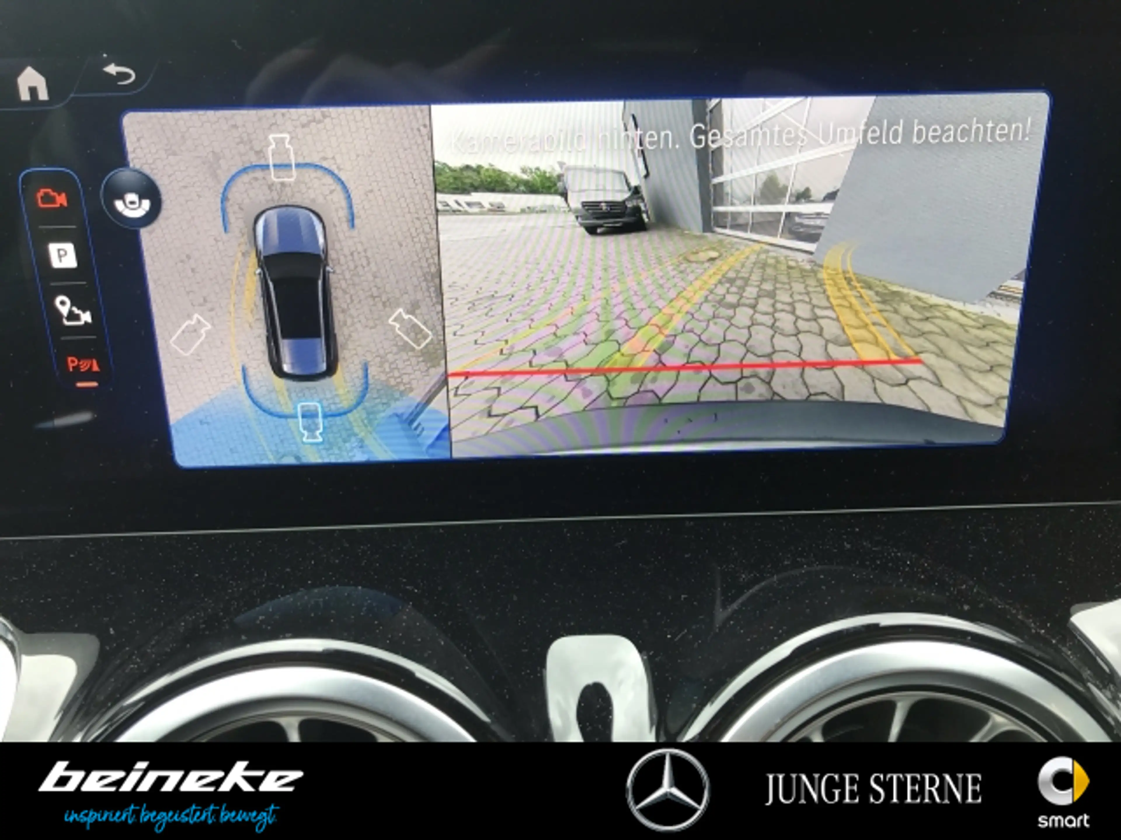 Mercedes-Benz EQB 350 EQB 350 4MATIC AMG plus Pano Night 360° Memory — photo 14