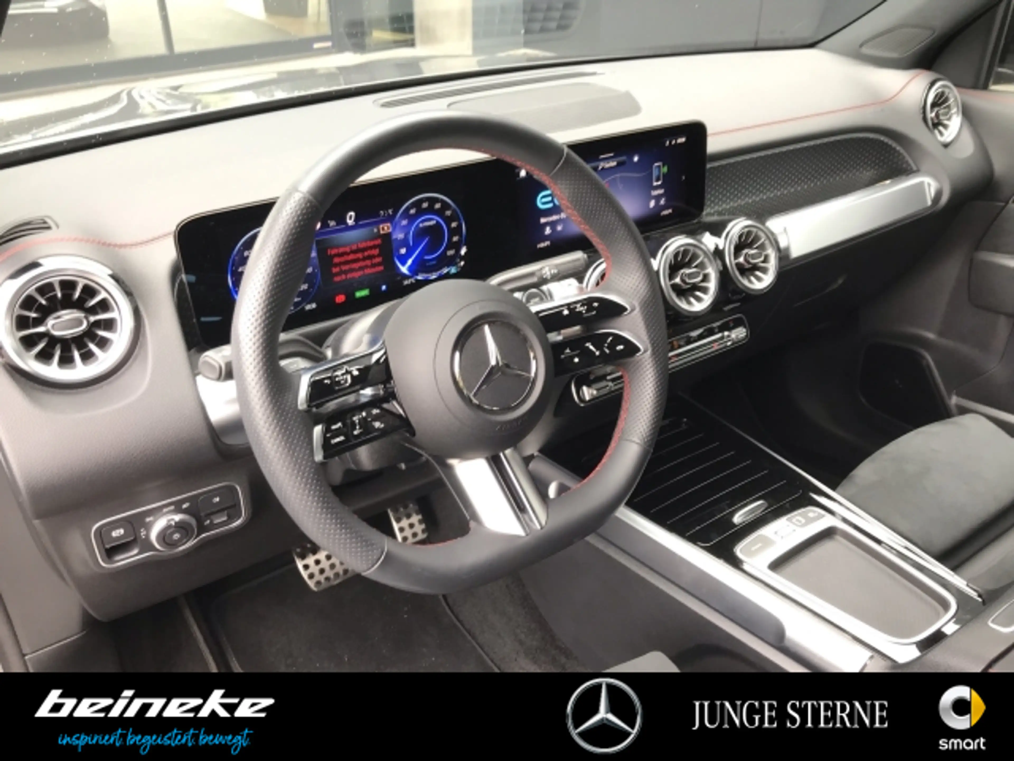 Mercedes-Benz EQB 350 EQB 350 4MATIC AMG plus Pano Night 360° Memory — photo 7