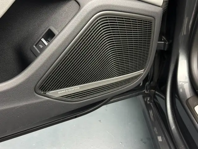 Audi A5 view 16