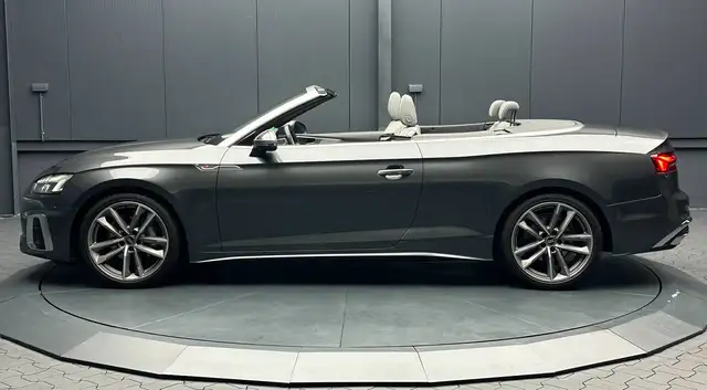 Audi A5 view 2