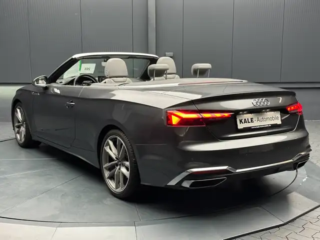 Audi A5 view 3