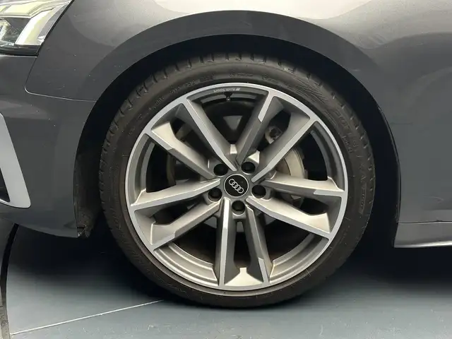 Audi A5 view 10