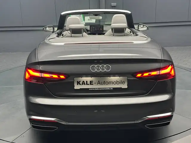 Audi A5 view 4