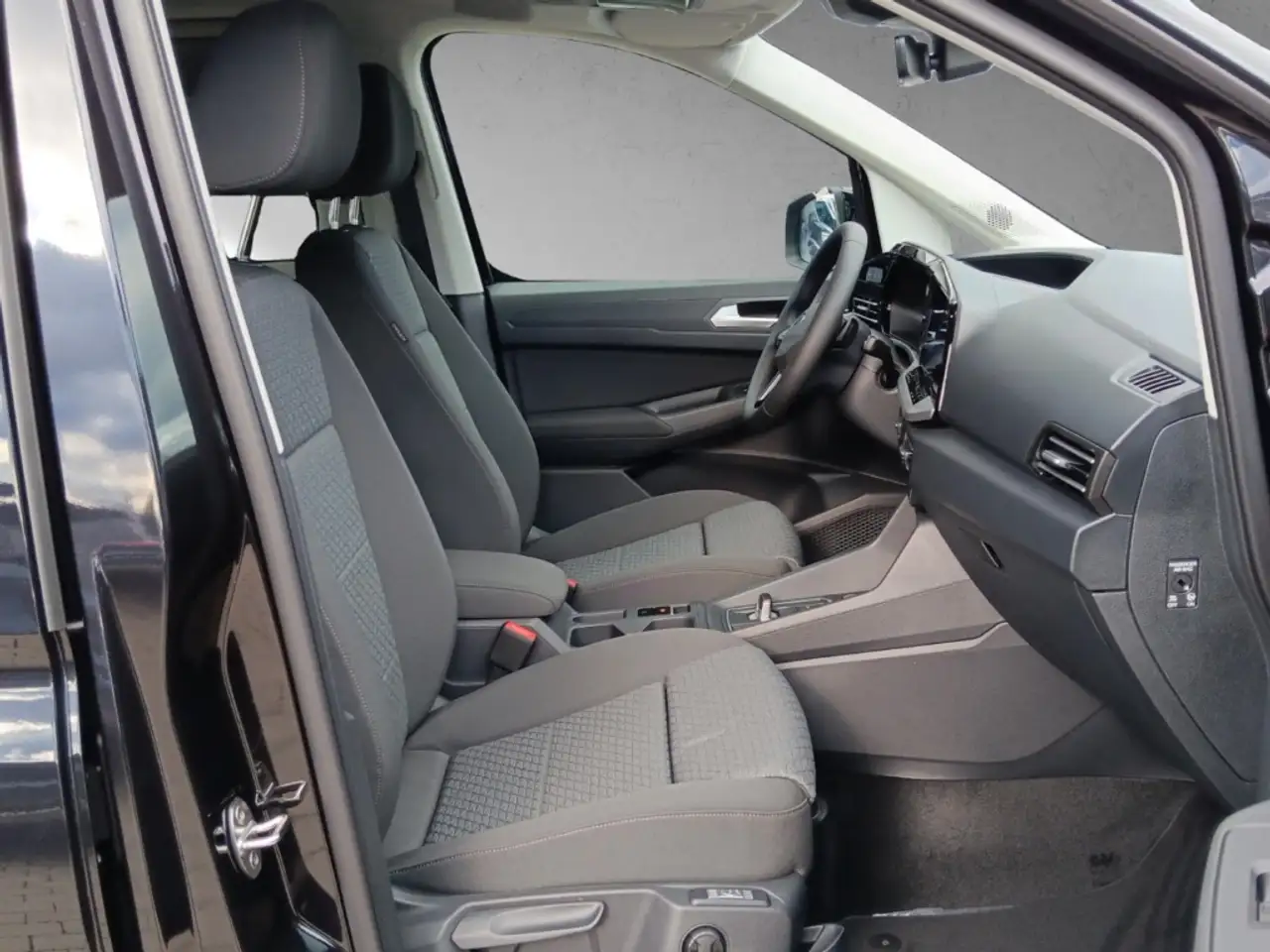Ford Tourneo Connect Grand Titanium L2 2.0 EcoBlue EU6d 7-Sitzer *Autom 16