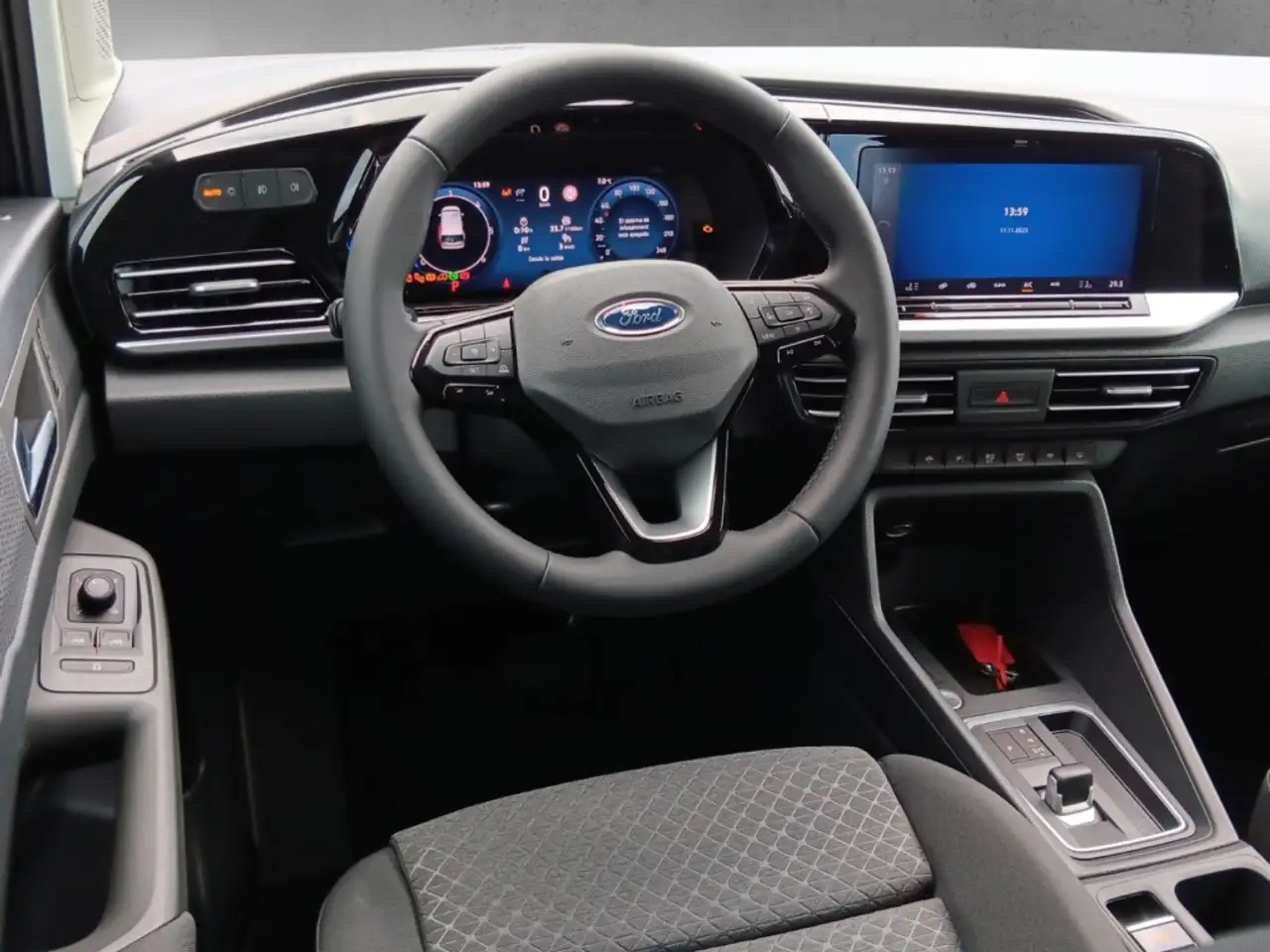 Ford Tourneo Connect 2026 — фото 13