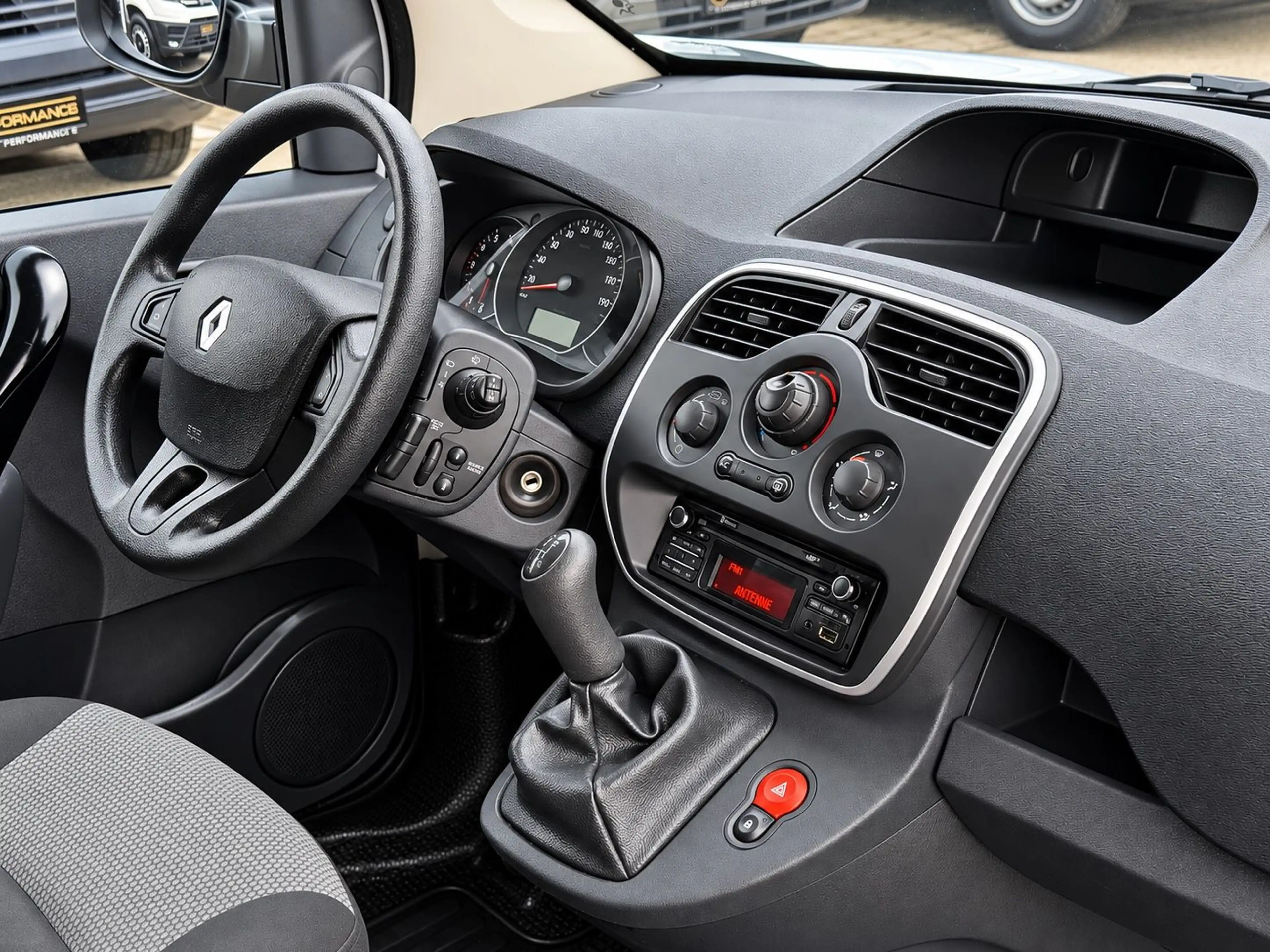 Renault Kangoo Rapid Extra KLIMA TEMP SORTIMO AHK 1HAND — photo 11