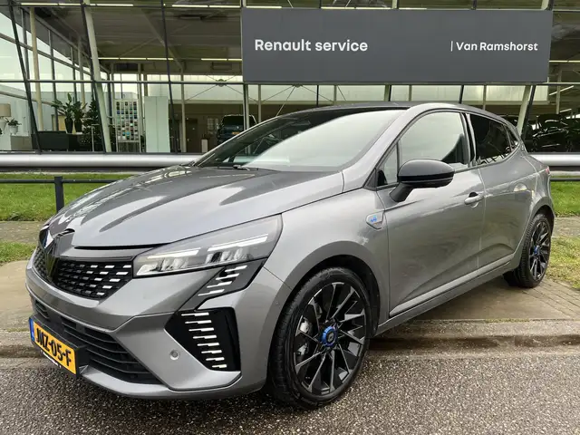 Renault Clio 1.6 E-Tech 145PK Esprit Alpine / Bose / Winterpakk