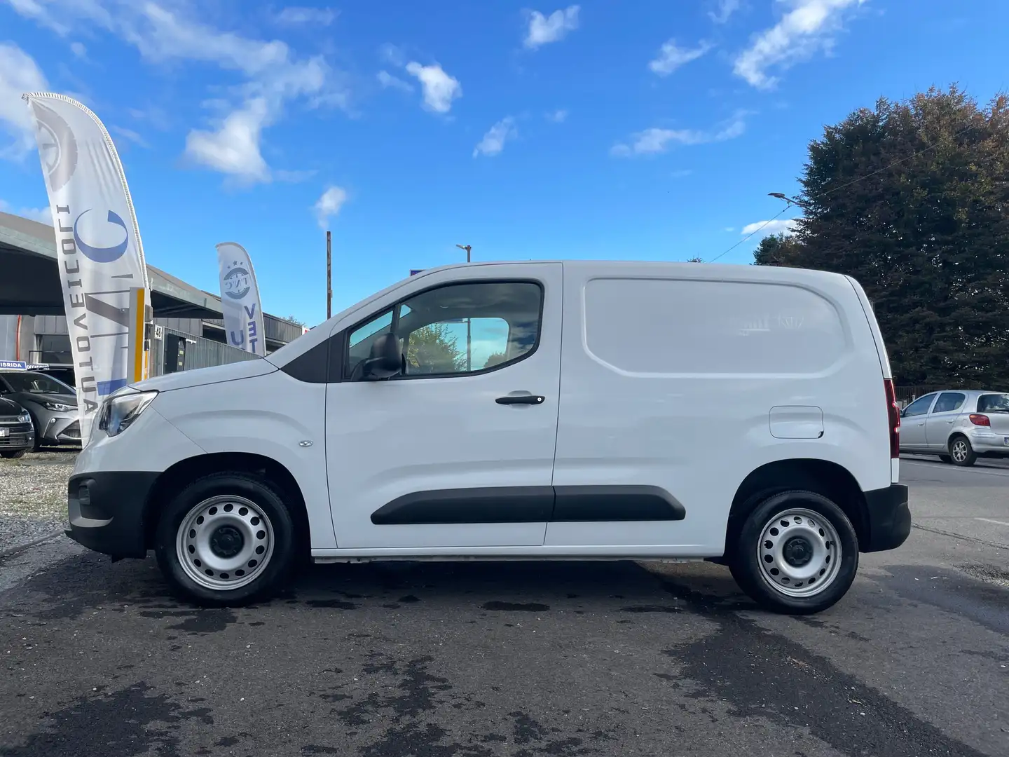 Opel Combo COMBO CARGO 1.5 DIESEL 100 CV S & S PC 1000 KG Blanc - 2