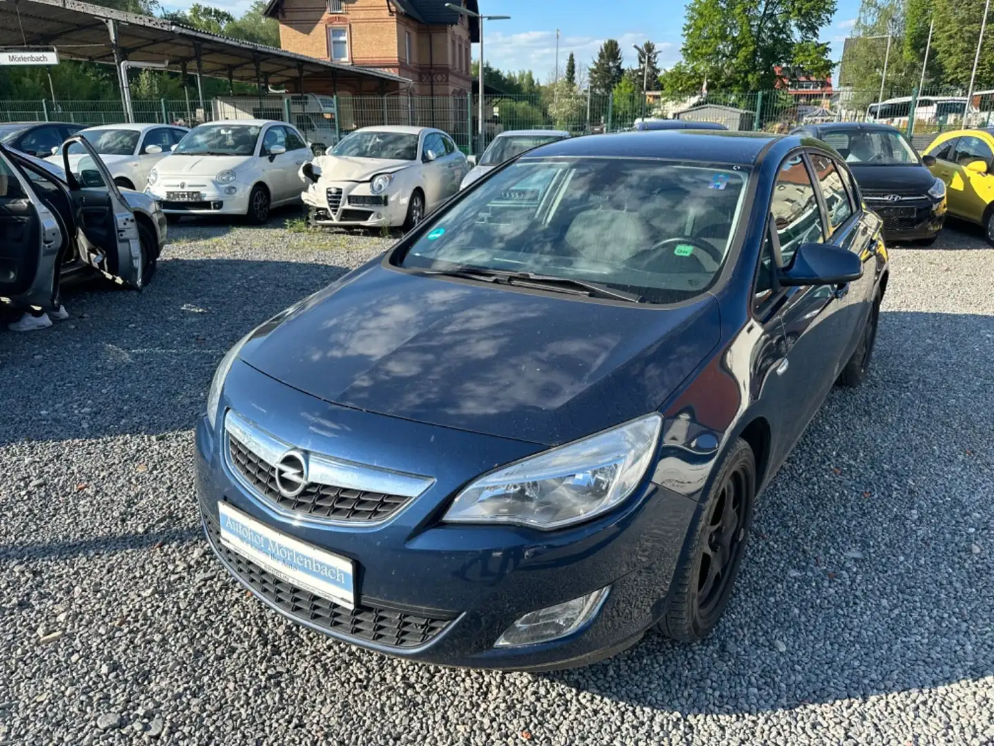 Opel Astra J Lim. 5-trg. Design Edition Azul - 1