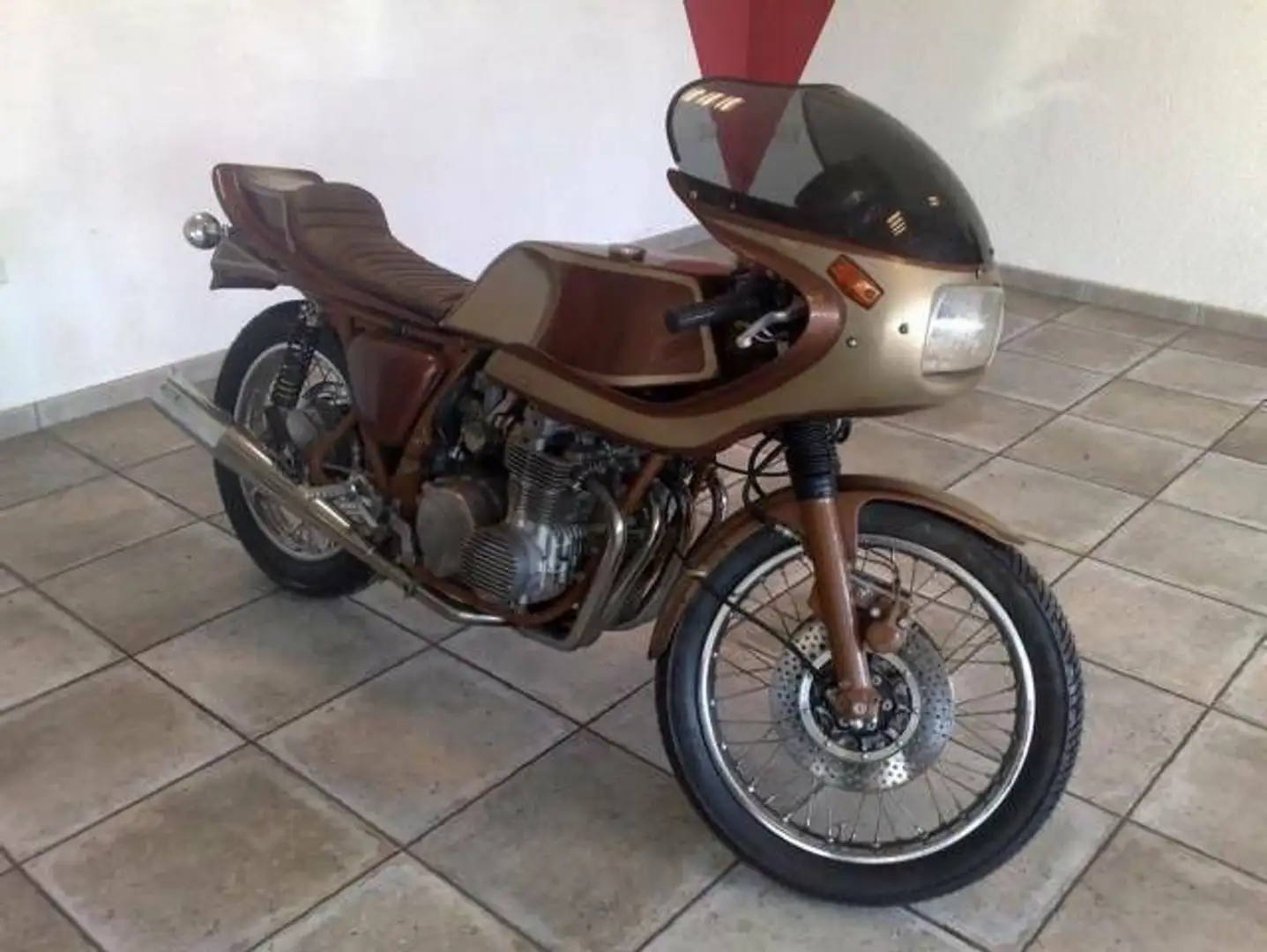 Honda CB 550 F 1.Hand Sammlerstück Gold - 1