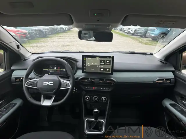 Dacia Sandero view 13