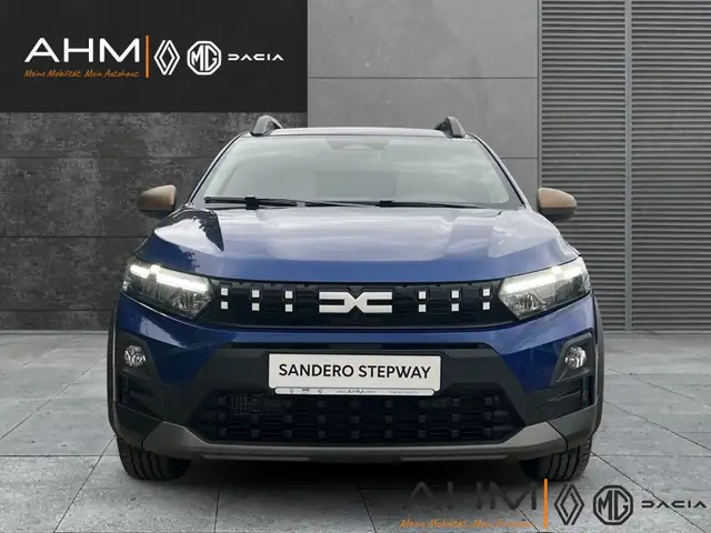 Dacia Sandero view 3