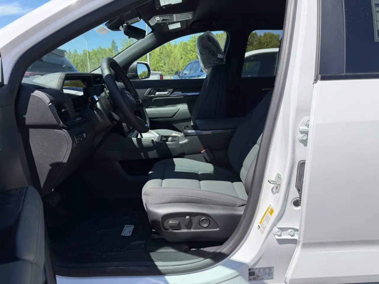 GMC Terrain photo GMC Terrain