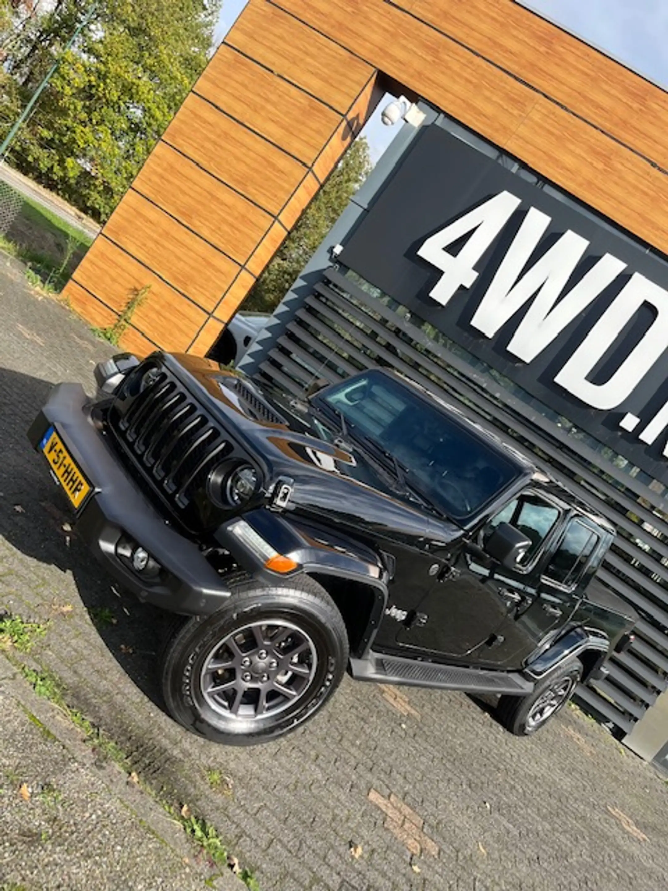 Jeep Gladiator 3.0 V6 AUT 5 PERS MULTI CARGO -VAN- LEDER /NAVI CL — photo 2
