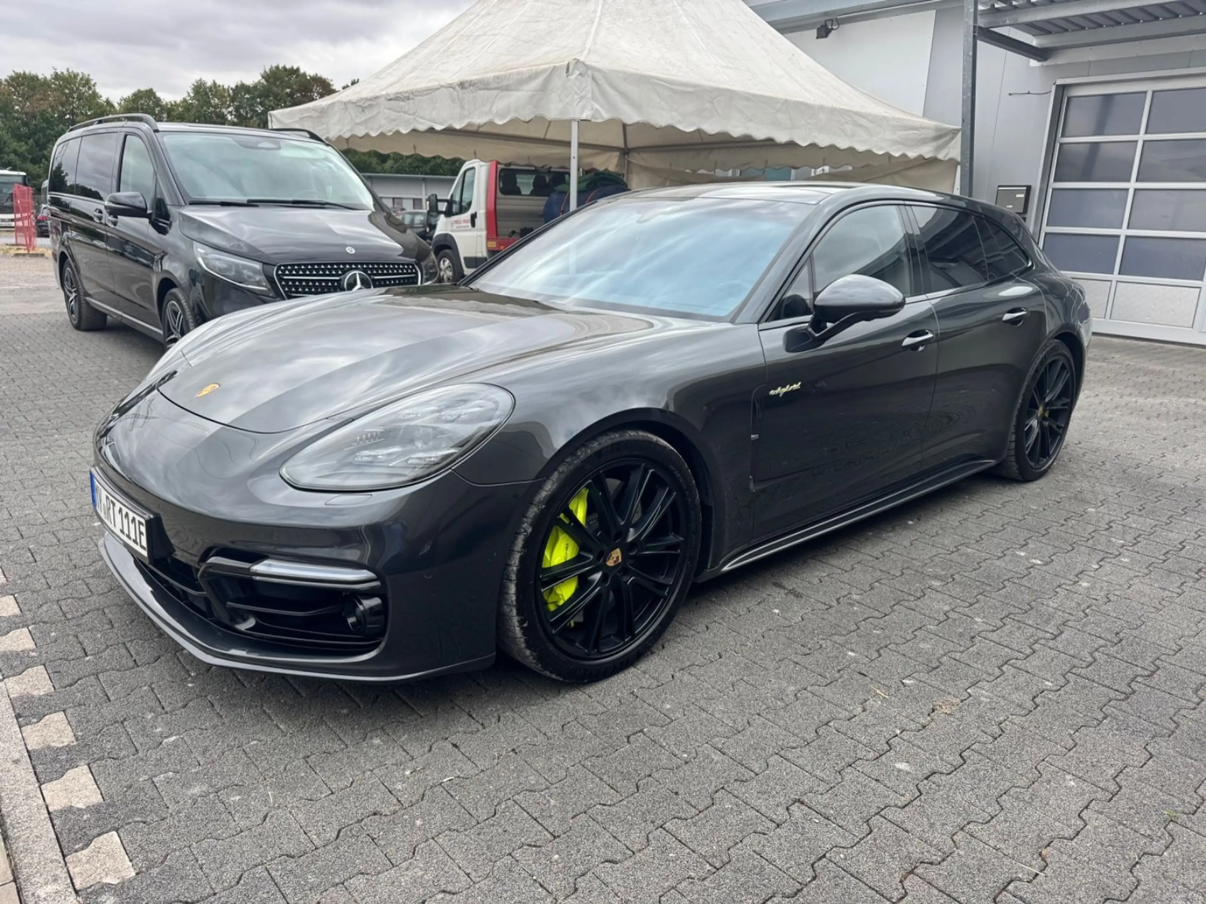 Porsche Panamera Sport Turismo Turbo S E-Hybrid