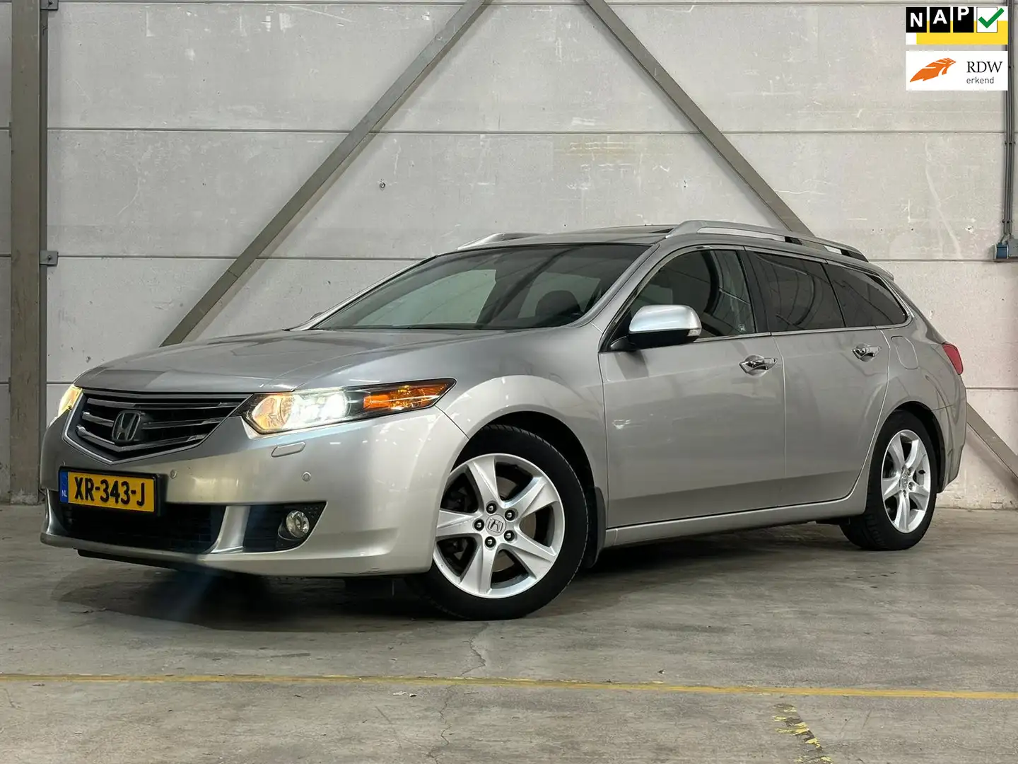 Honda Accord Tourer 2.4 Executive Automaat Panodak 201PK Grijs - 1