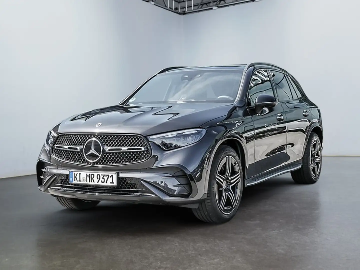 Mercedes-Benz GLC 300 4M AMG NIGHT DISTR SPUR PANO AHK 360 Grau - 2