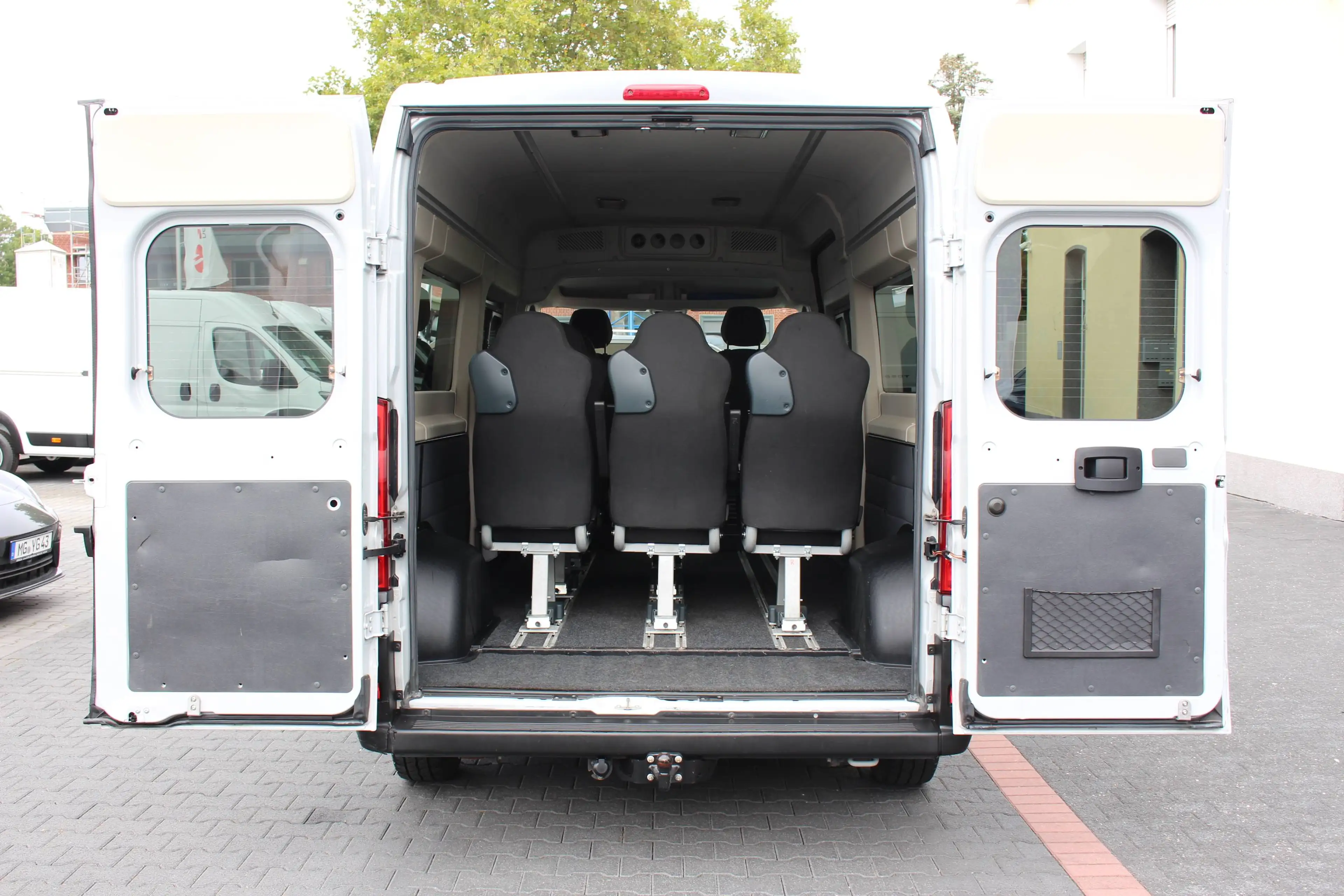 Fiat Ducato 35 L4H2 140 9-Sitz*Klima*Navi*Temp.*AHK — photo 4