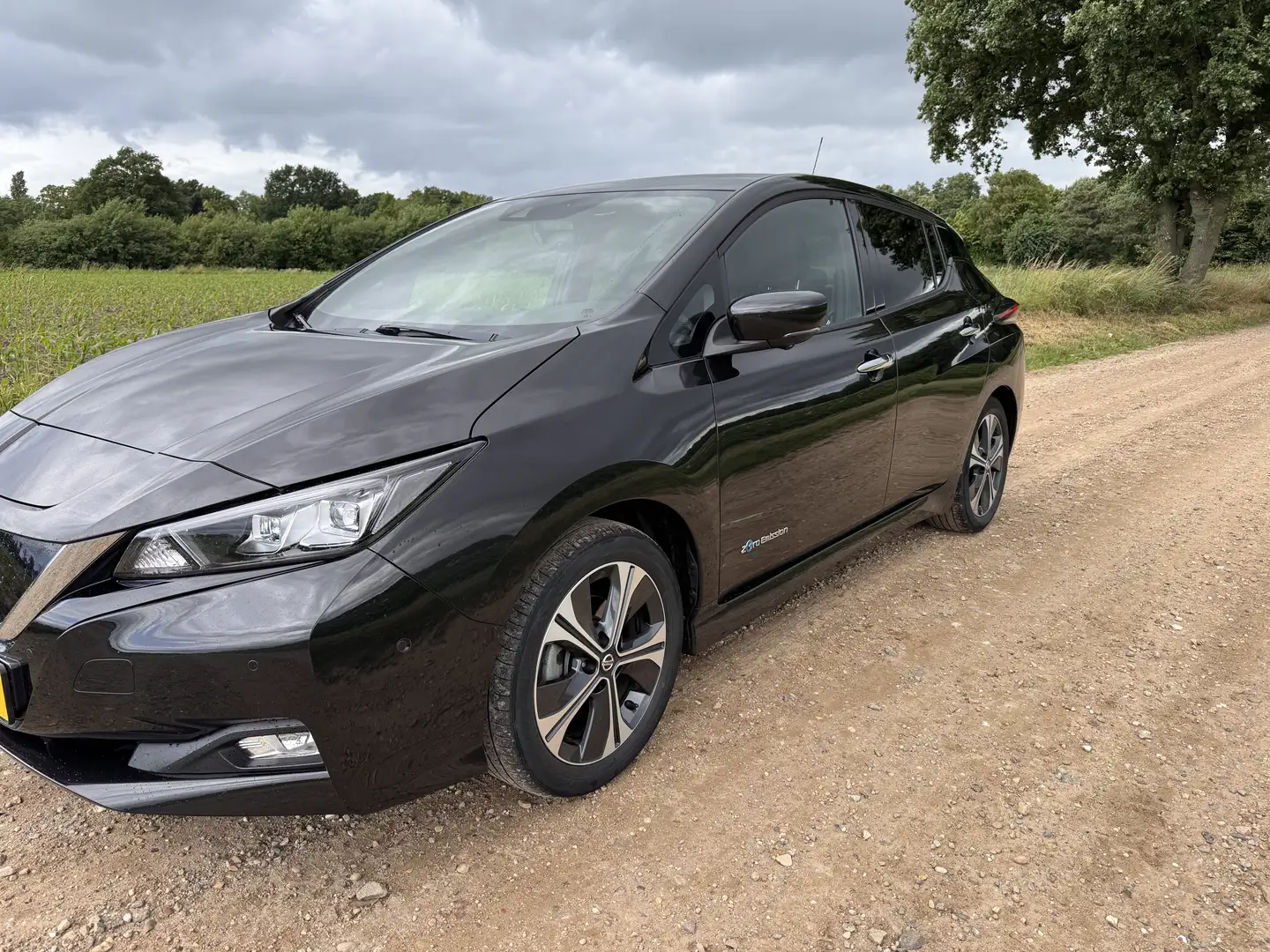 Nissan Leaf Leaf N-Connecta 40 kWh Czarny - 1