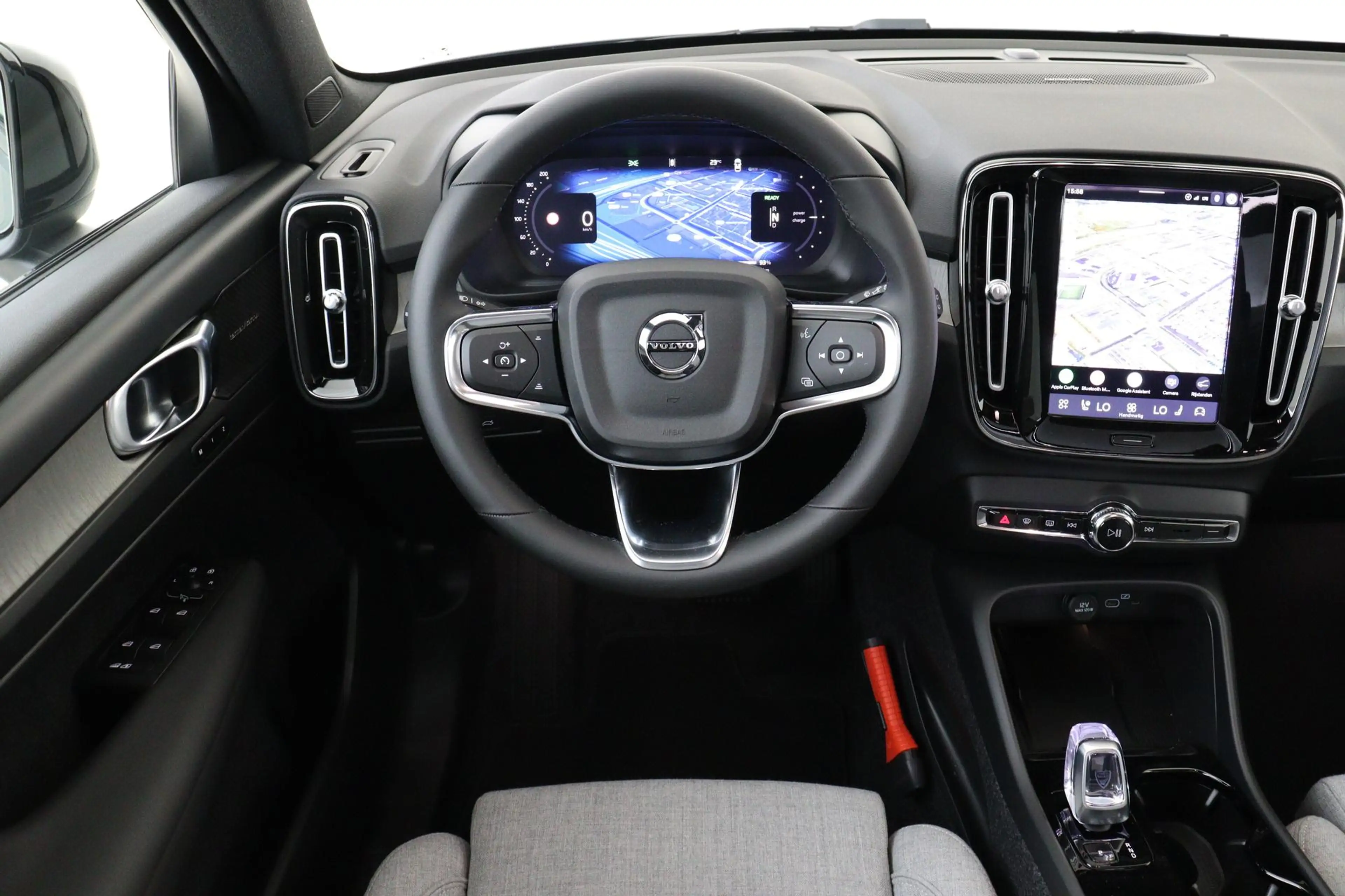 Volvo EX40 SINGLE MOTOR EXTENDED RANGE ULTRA EUROPA 82 kWh -P — photo 2