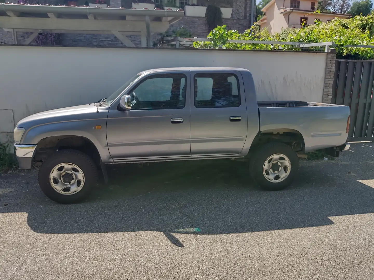 Toyota Hilux 2.5 double cab DLX - 2