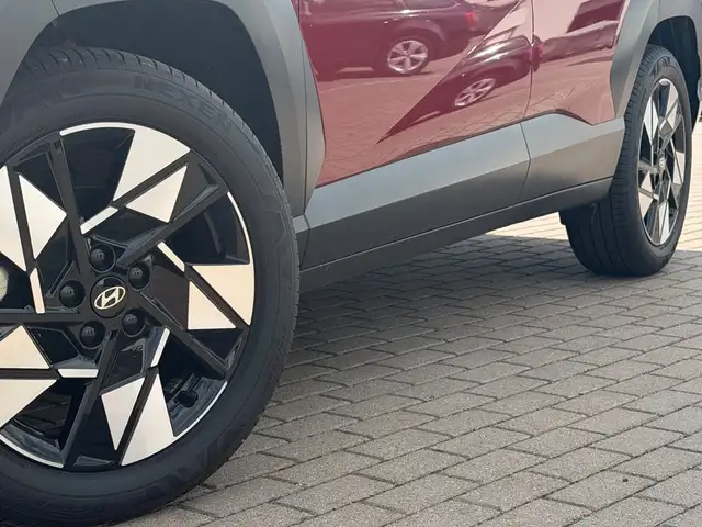 Hyundai Kona view 9