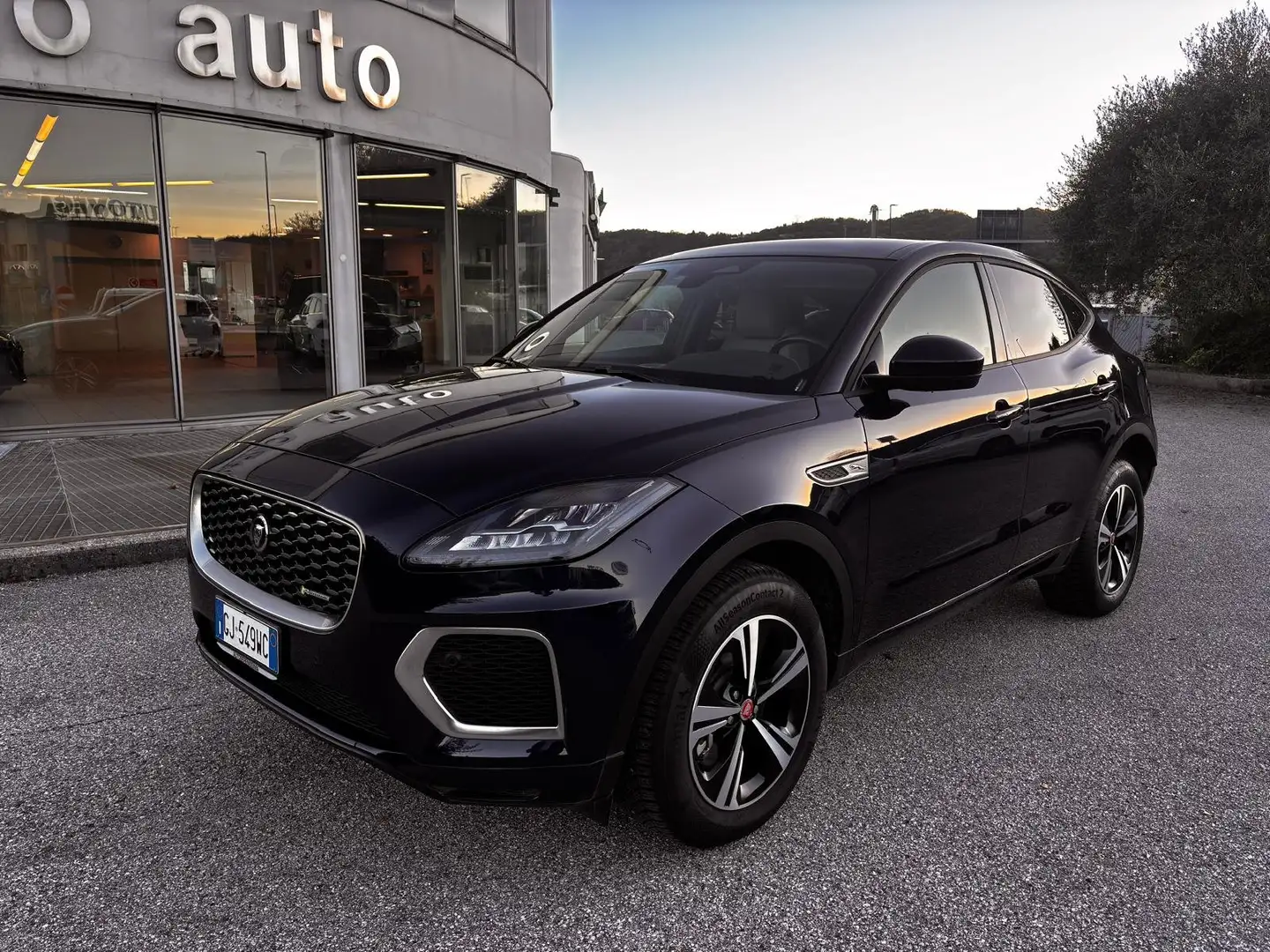 Jaguar E-Pace E-Pace 2021 2.0d i4 mhev R-Dynamic S 163cv auto Blu/Azzurro - 1