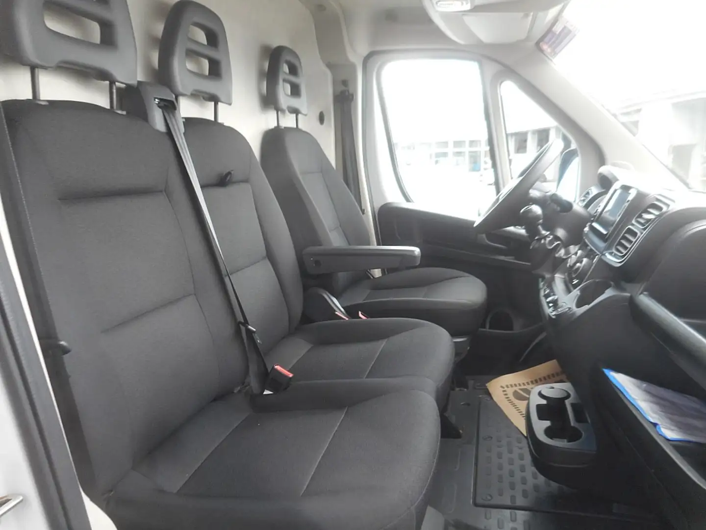 Fiat Ducato Maxi 35 L4H2 140 Navi Netto 24.000.- Weiß - 2