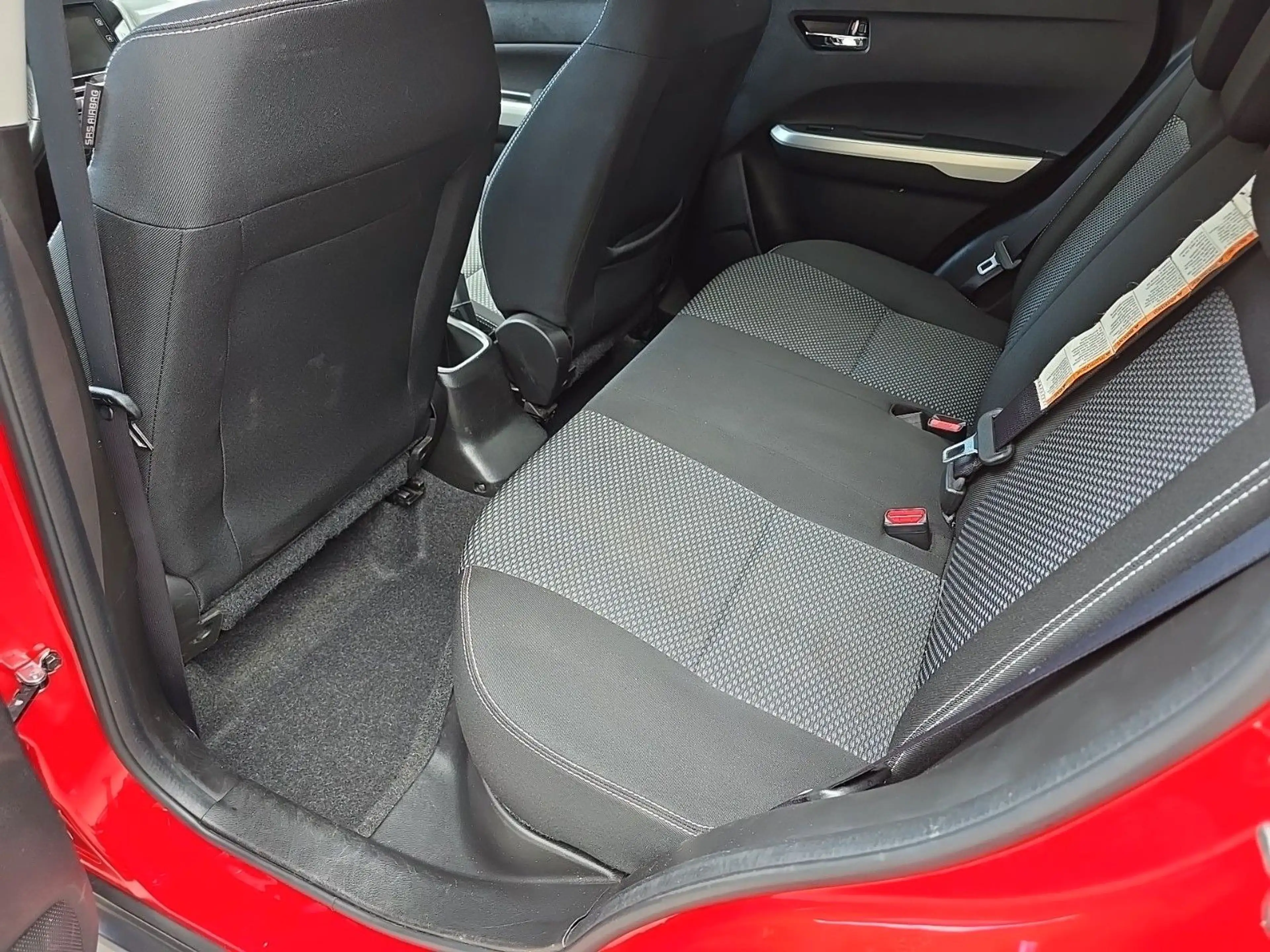 Suzuki Vitara 1.6 VVT Comfort 4x4, AHK — photo 13